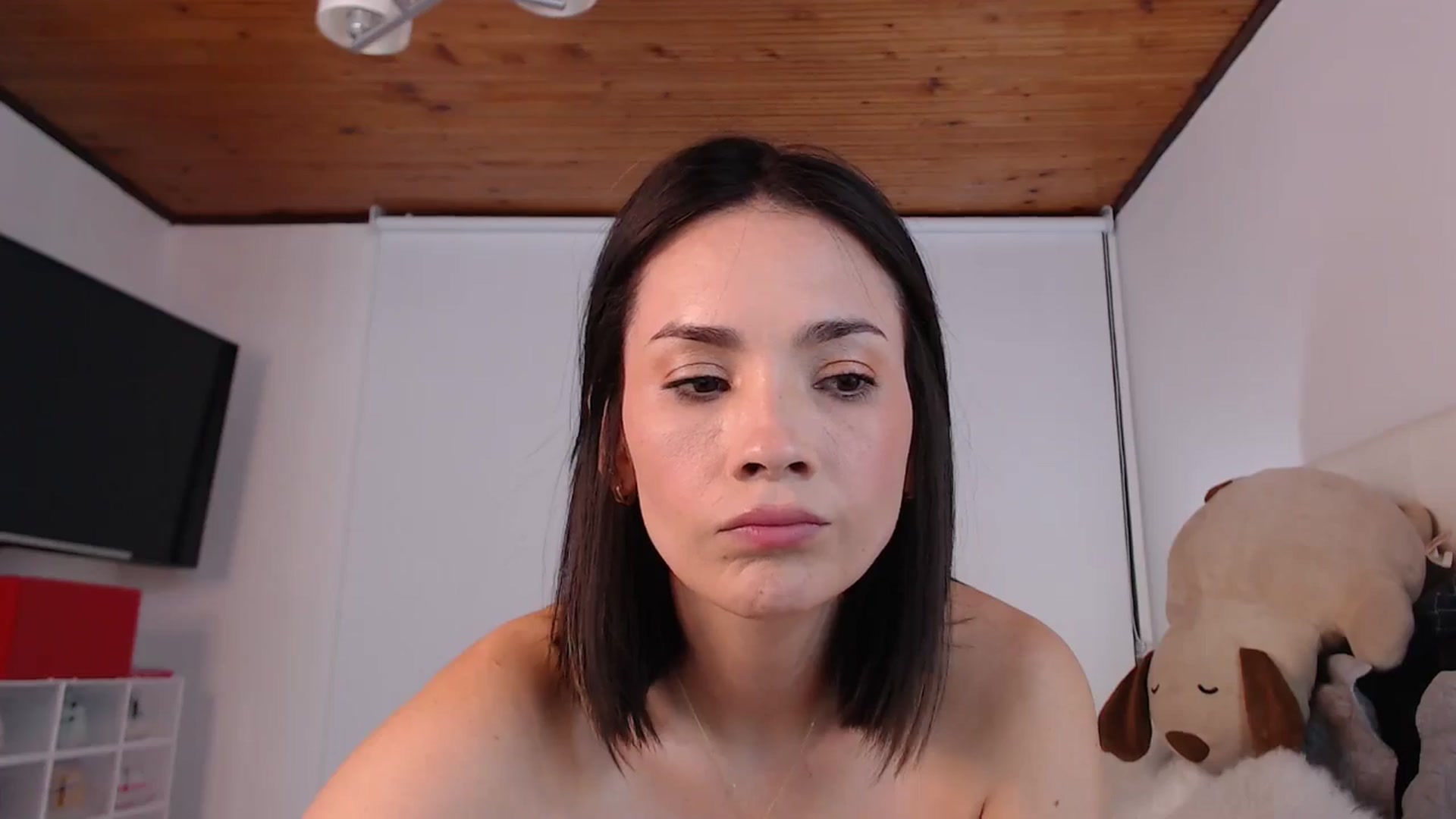 Gallery image thumbnail from AmyLi's myfreecams stream on, 08/16/2024, 07:08 image 11 of 20