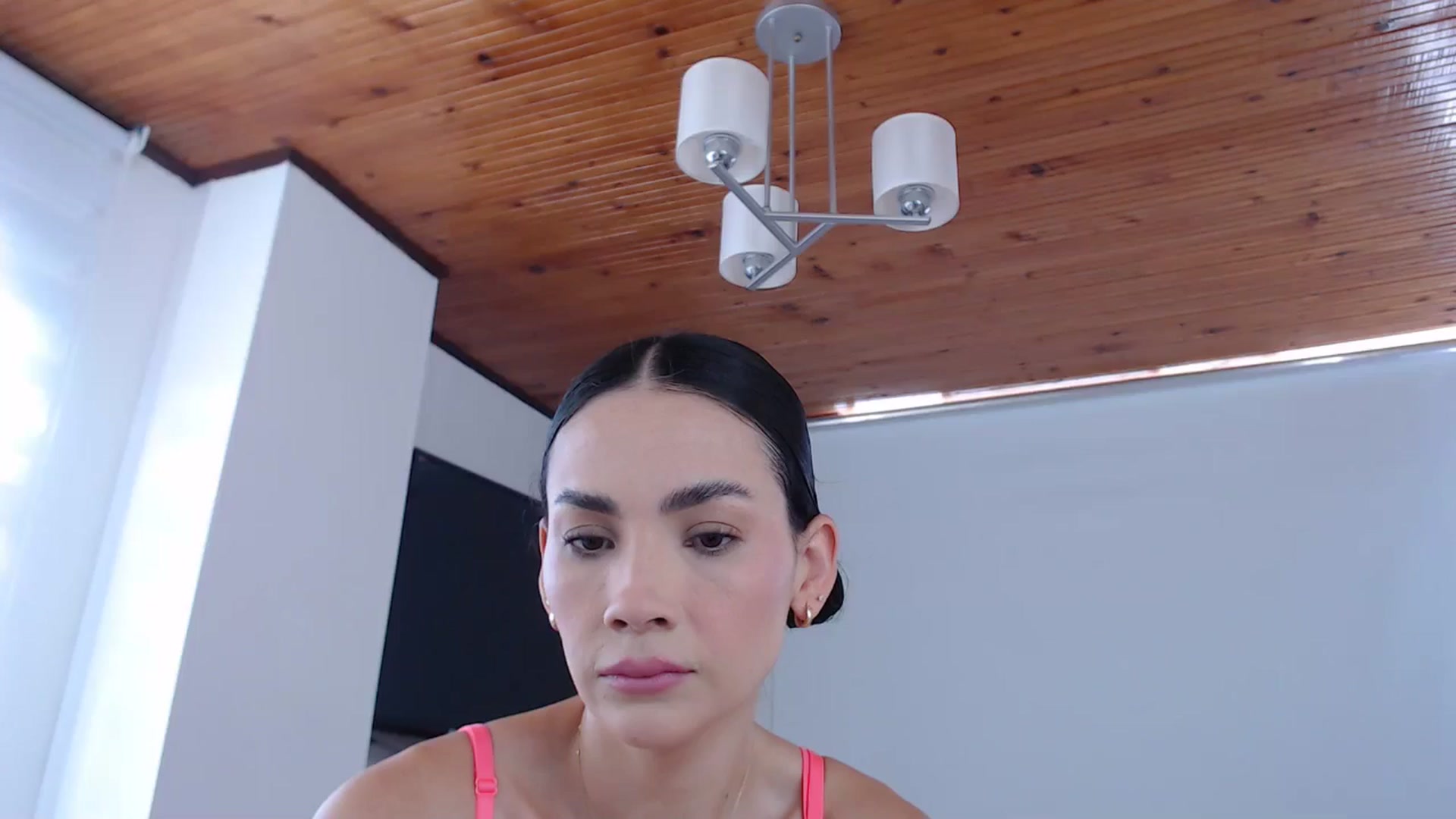 Gallery image thumbnail from AmyLi's myfreecams stream on, 08/29/2024, 18:06 image 1 of 20