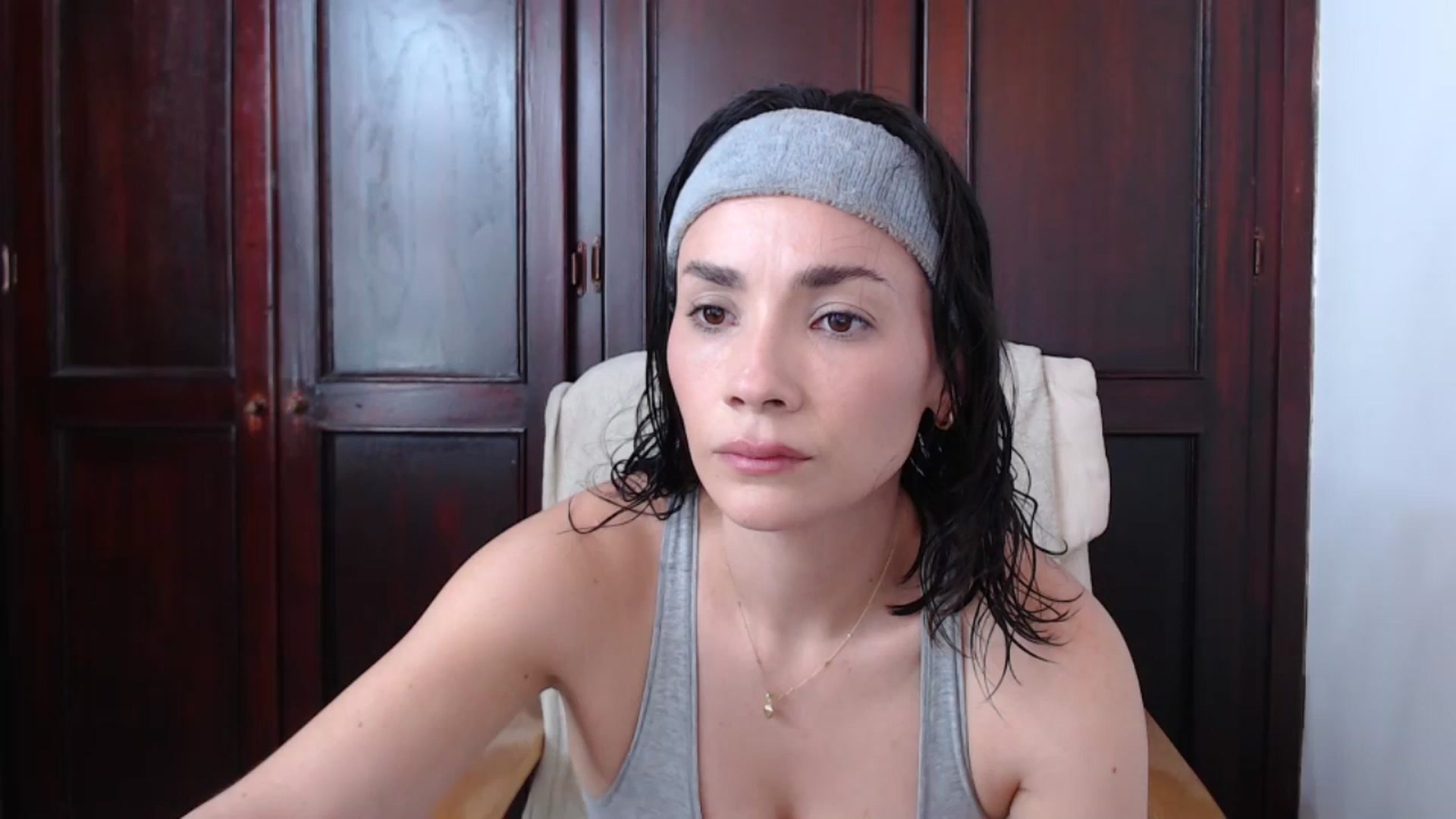 Gallery image thumbnail from AmyLi's myfreecams stream on, 10/29/2024, 18:57 image 1 of 20