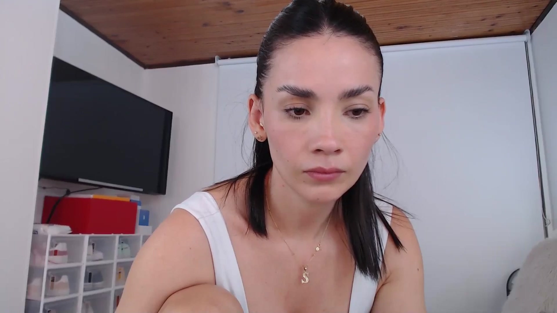 Gallery image thumbnail from AmyLi's myfreecams stream on, 02/14/2025, 06:38 image 2 of 20