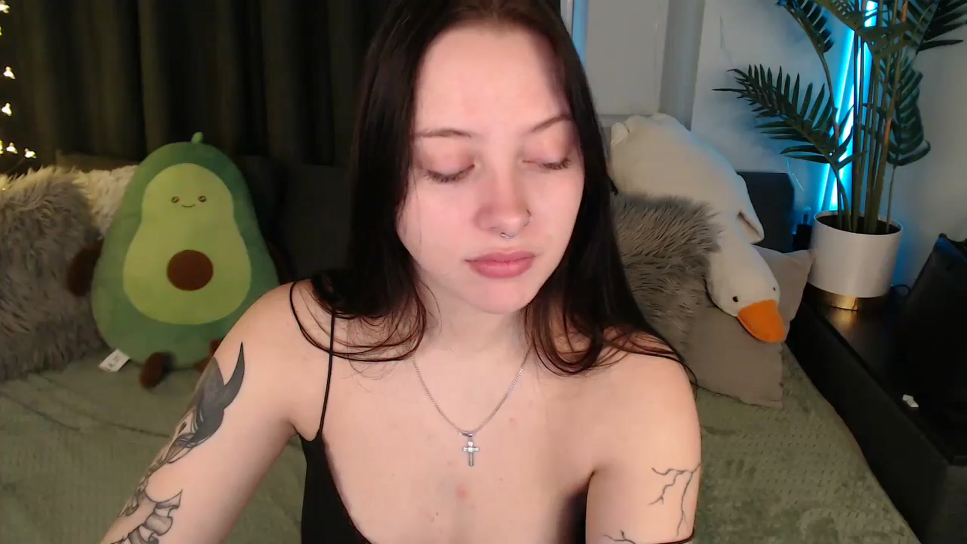 Gallery image thumbnail from AmyWard's myfreecams stream on, 01/10/2026, 10:50 image 12 of 20