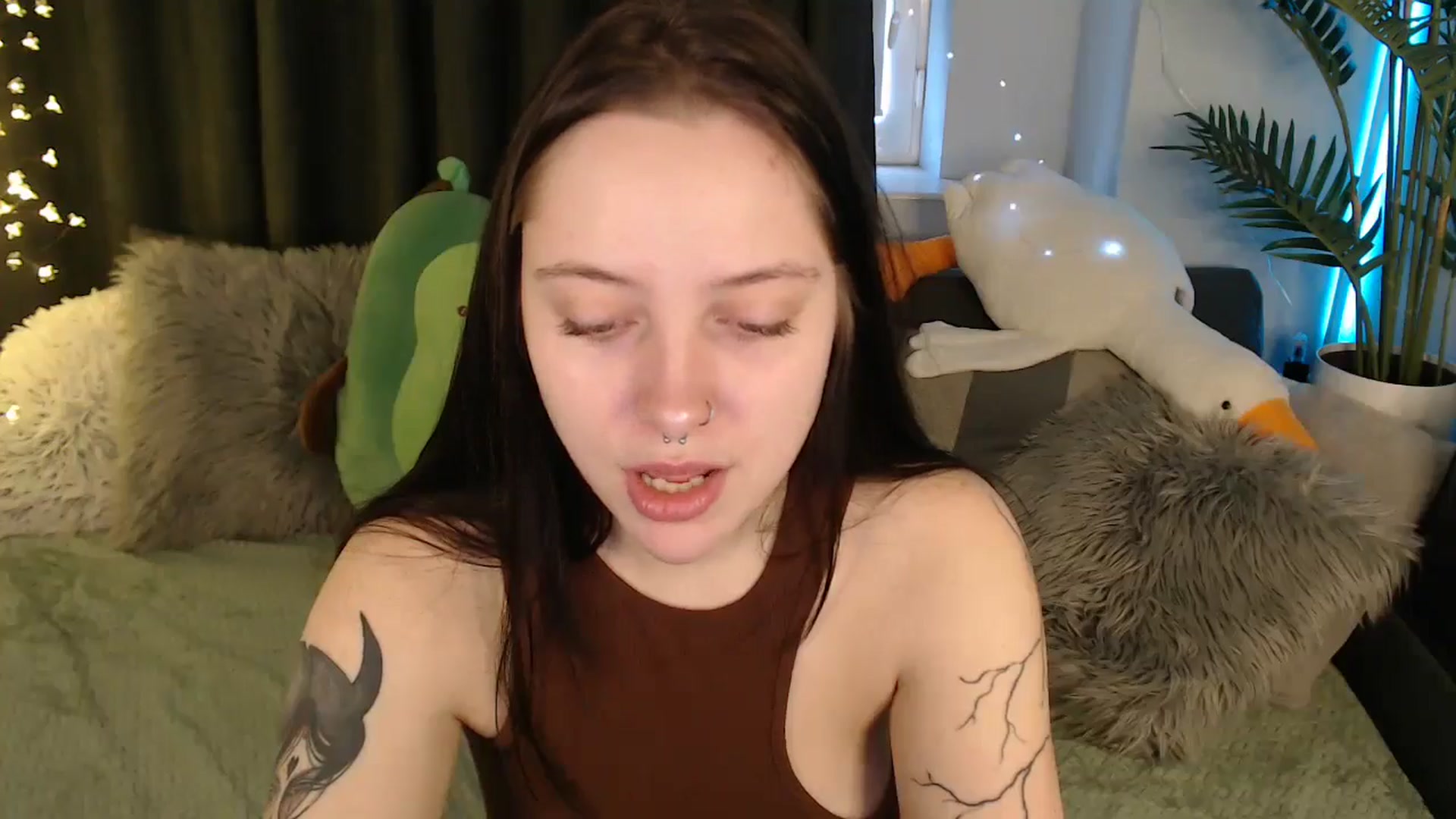 Gallery image thumbnail from AmyWard's myfreecams stream on, 01/18/2026, 09:46 image 17 of 20