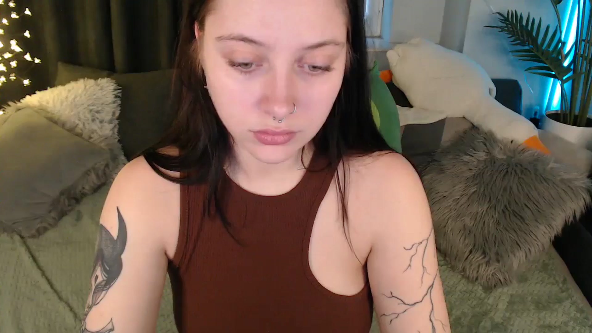 Gallery image thumbnail from AmyWard's myfreecams stream on, 01/18/2026, 13:47 image 11 of 20