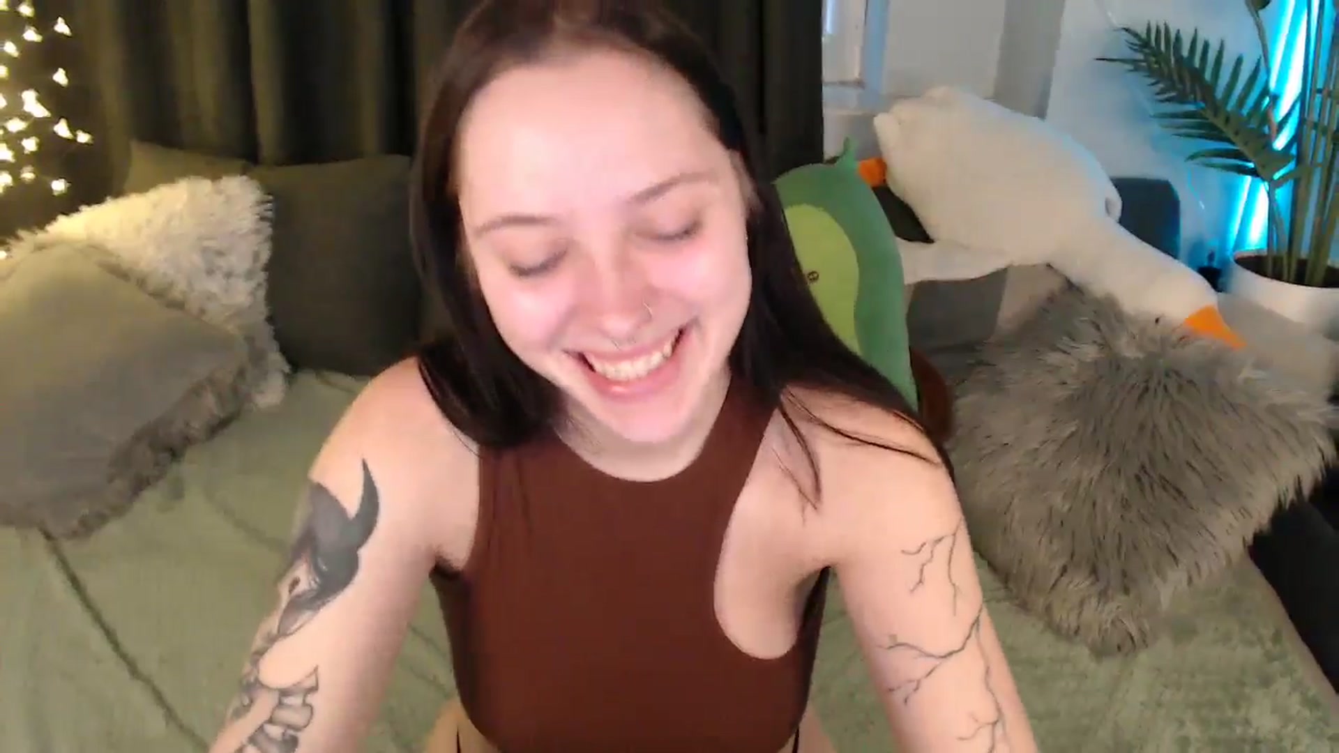 Gallery image thumbnail from AmyWard's myfreecams stream on, 01/18/2026, 13:47 image 18 of 20