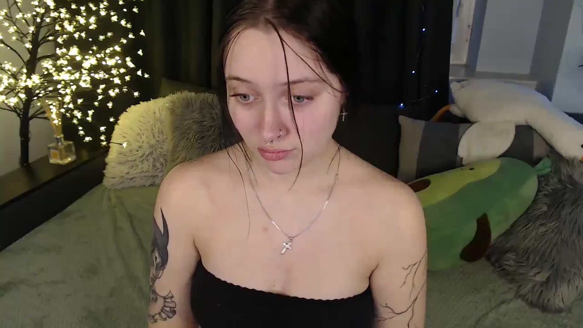 Gallery image thumbnail from AmyWard's myfreecams stream on, 01/23/2026, 14:58 image 19 of 20