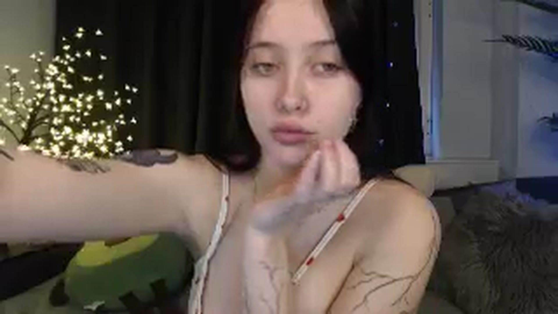Gallery image thumbnail from AmyWard's myfreecams stream on, 01/25/2026, 11:51 image 11 of 20
