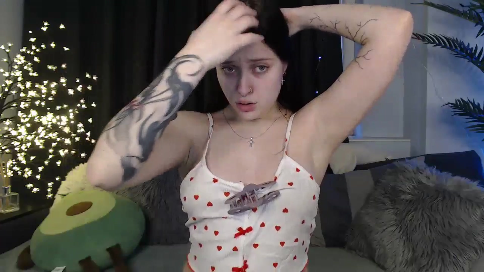 Gallery image thumbnail from AmyWard's myfreecams stream on, 01/25/2026, 12:21 image 5 of 20