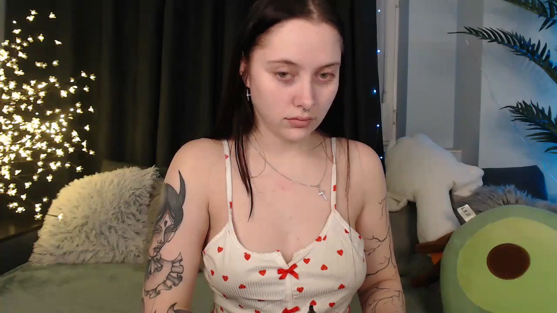 Gallery image thumbnail from AmyWard's myfreecams stream on, 01/25/2026, 14:58 image 8 of 20