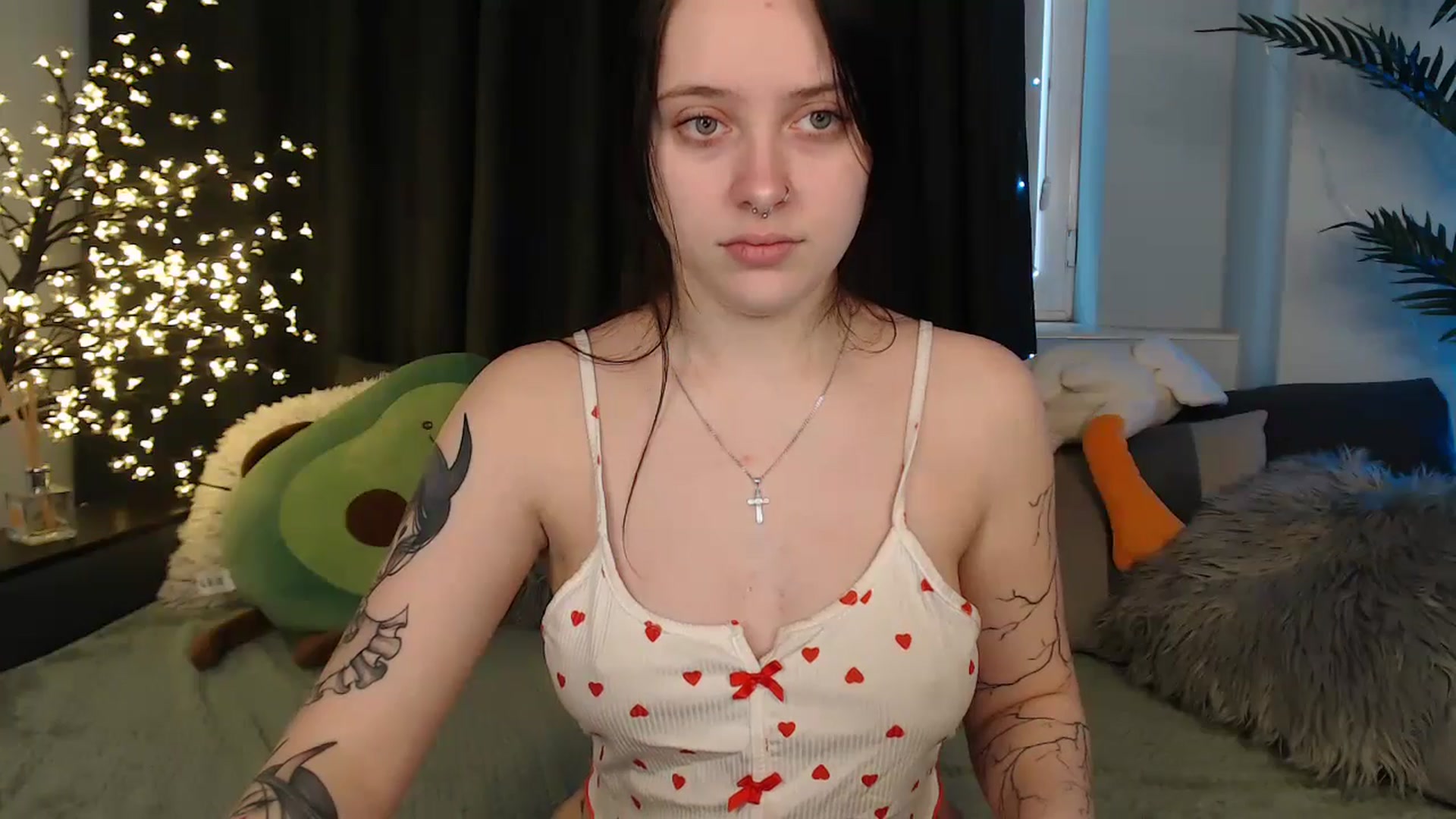 Gallery image thumbnail from AmyWard's myfreecams stream on, 01/27/2026, 10:56 image 8 of 20