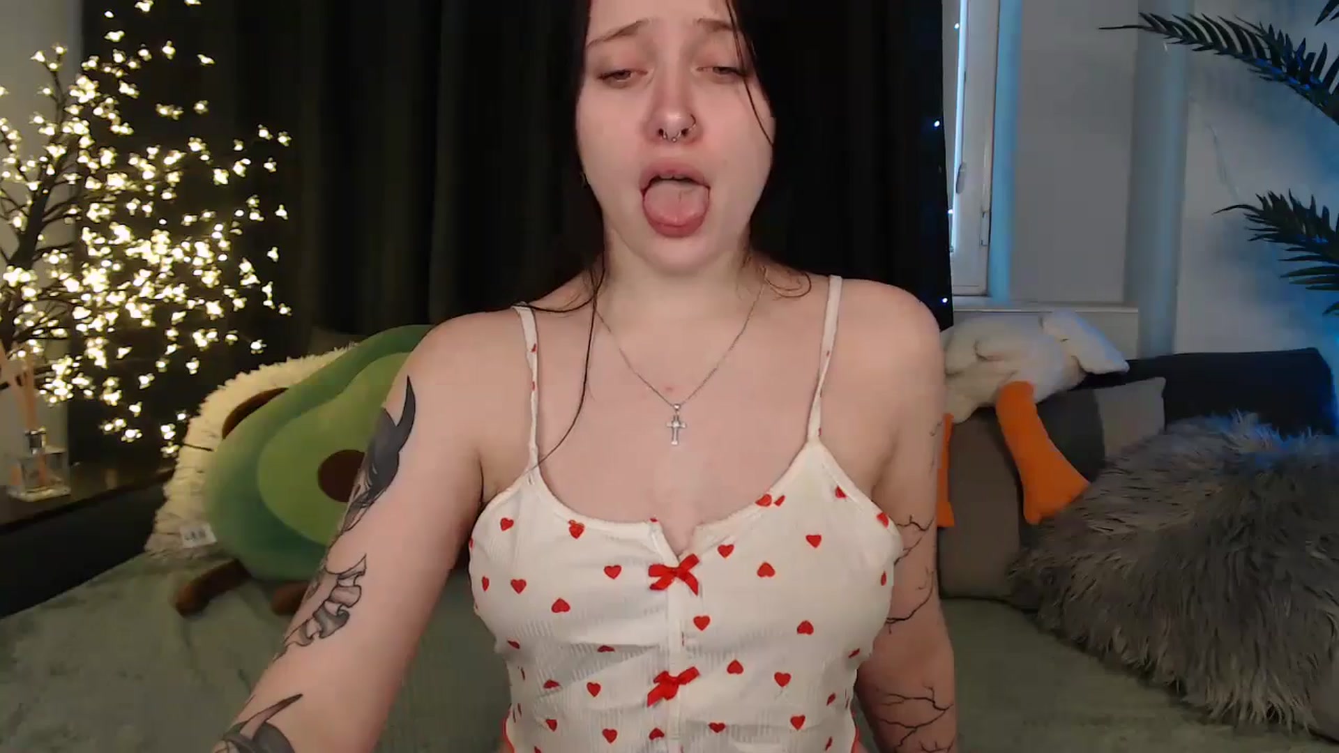 Gallery image thumbnail from AmyWard's myfreecams stream on, 01/27/2026, 10:56 image 6 of 20