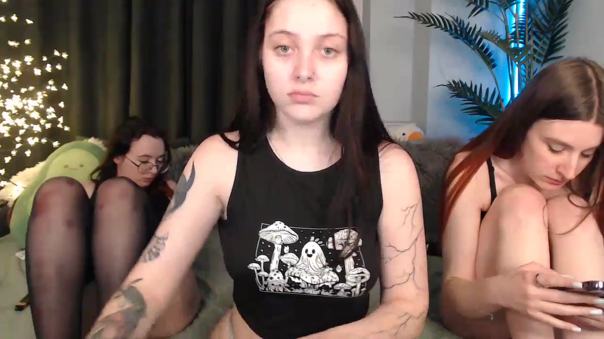 Gallery image thumbnail from AmyWard's myfreecams stream on, 01/27/2026, 15:40 image 20 of 20