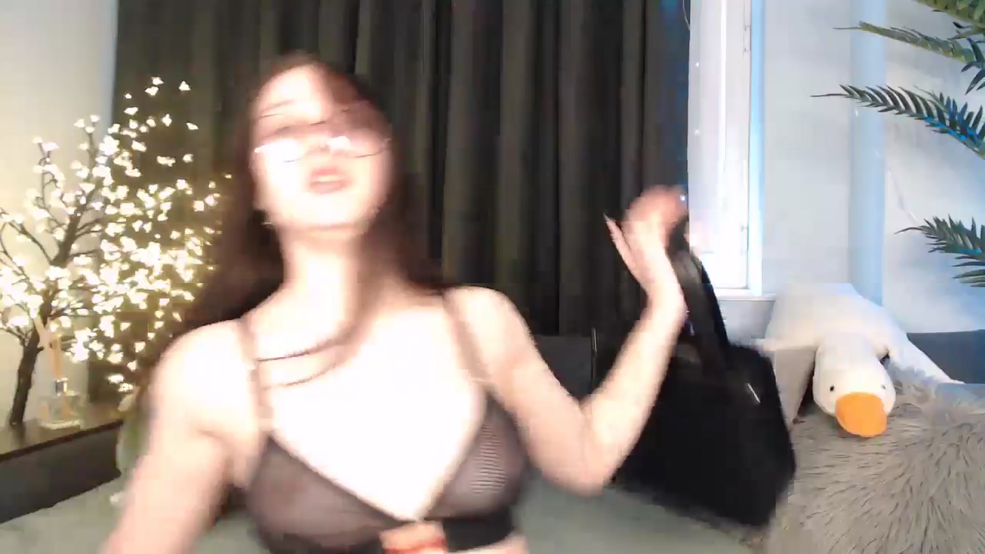 Gallery image thumbnail from AmyWard's myfreecams stream on, 01/28/2026, 09:37 image 12 of 20