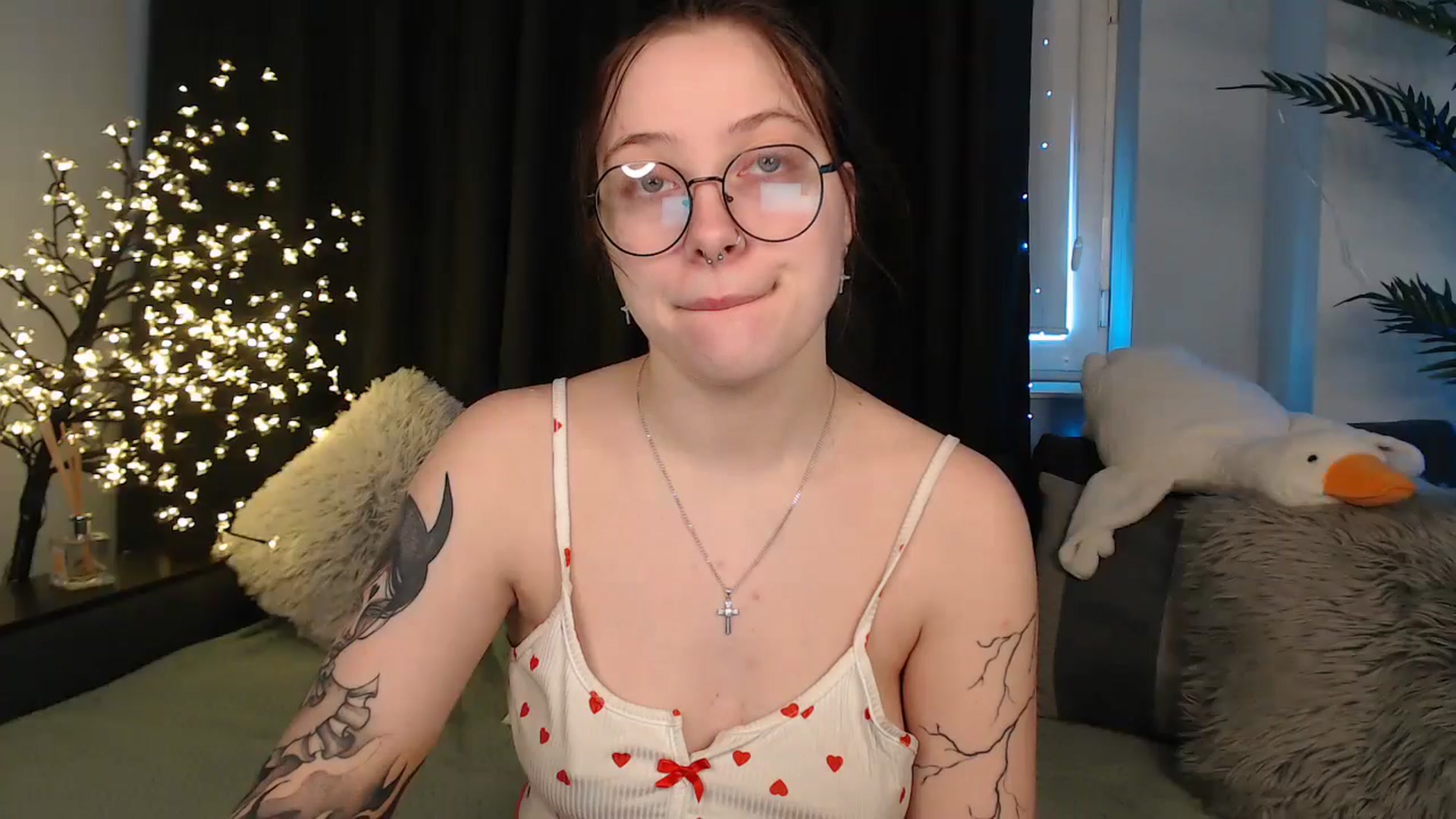 Gallery image thumbnail from AmyWard's myfreecams stream on, 02/01/2026, 09:23 image 12 of 20