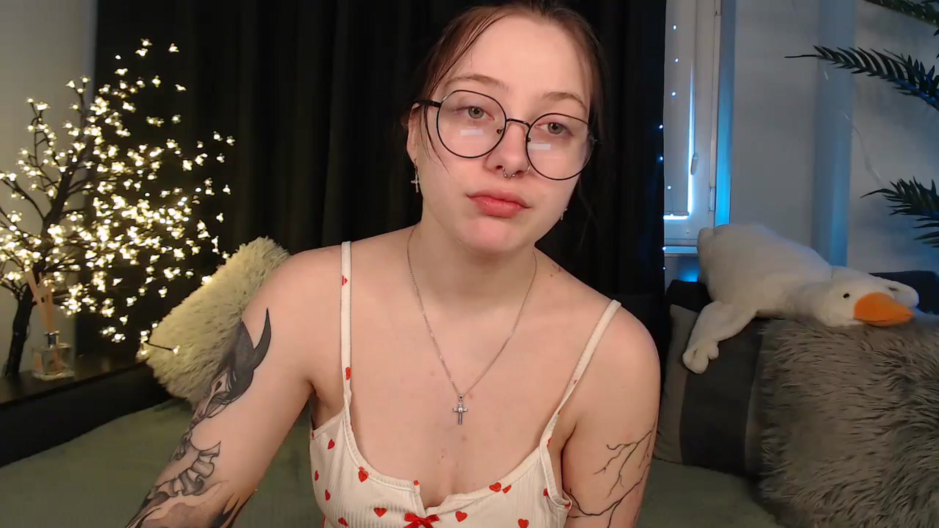 Gallery image thumbnail from AmyWard's myfreecams stream on, 02/01/2026, 09:23 image 10 of 20