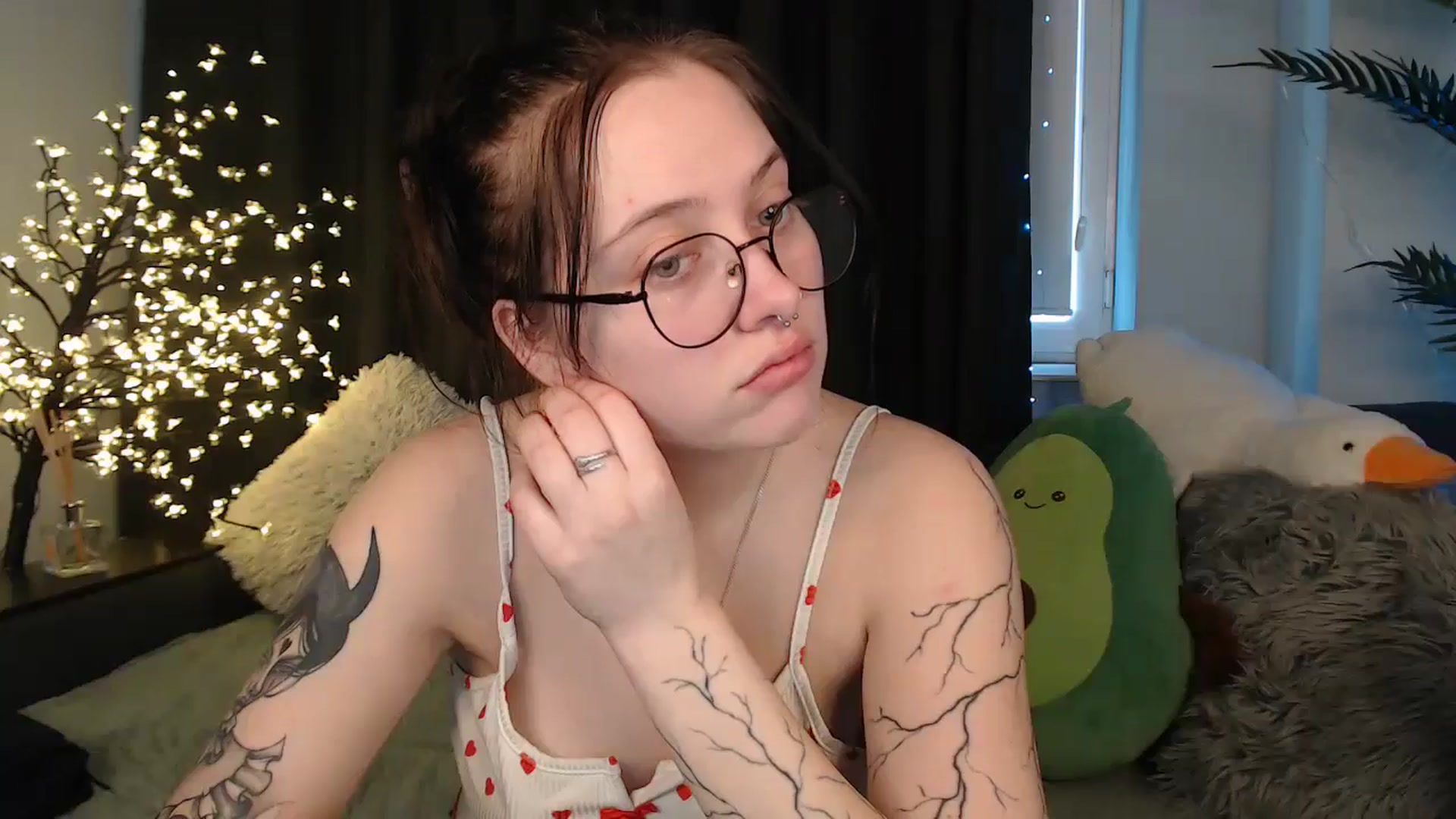 Gallery image thumbnail from AmyWard's myfreecams stream on, 02/01/2026, 13:16 image 20 of 20