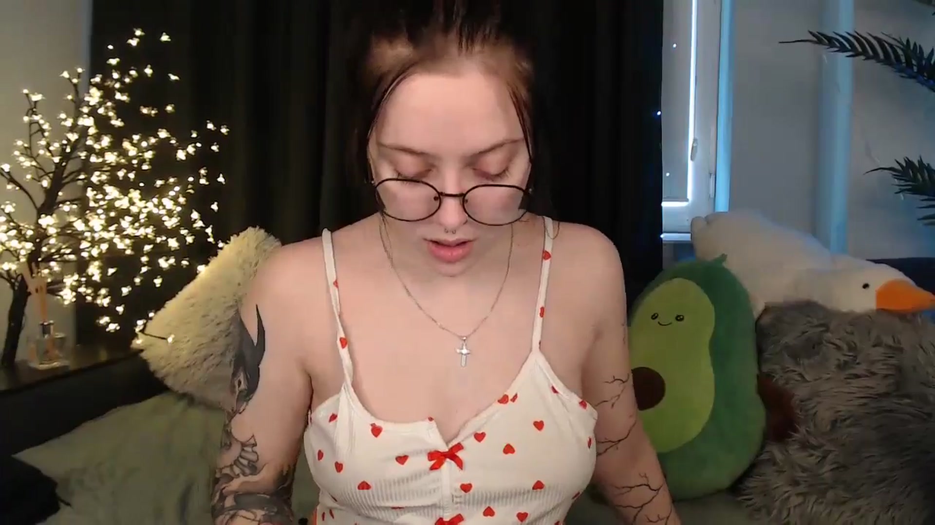 Gallery image thumbnail from AmyWard's myfreecams stream on, 02/01/2026, 13:16 image 18 of 20