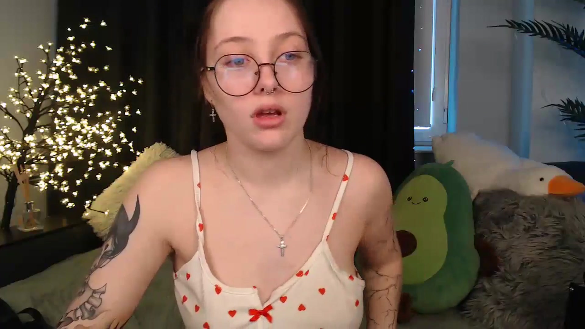 Gallery image thumbnail from AmyWard's myfreecams stream on, 02/01/2026, 14:40 image 8 of 20