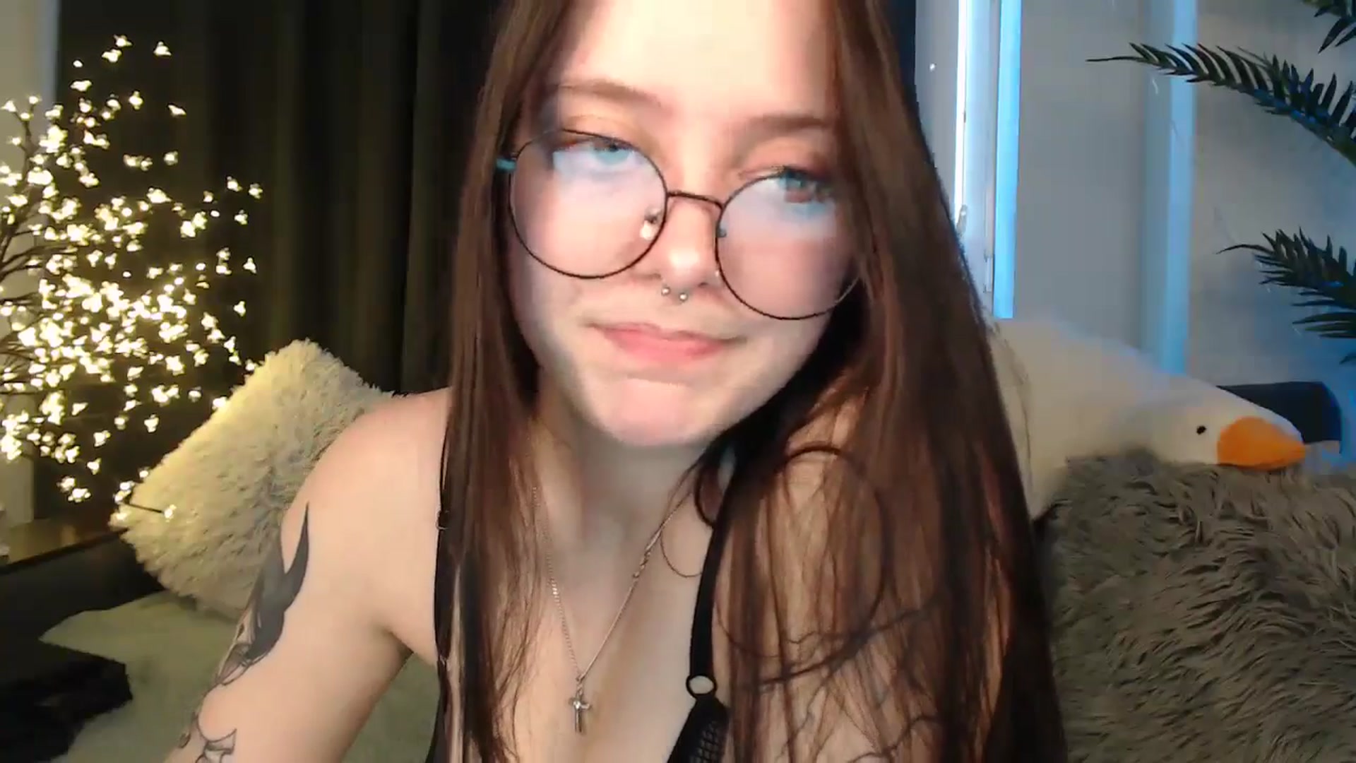 Gallery image thumbnail from AmyWard's myfreecams stream on, 02/02/2026, 13:08 image 17 of 20