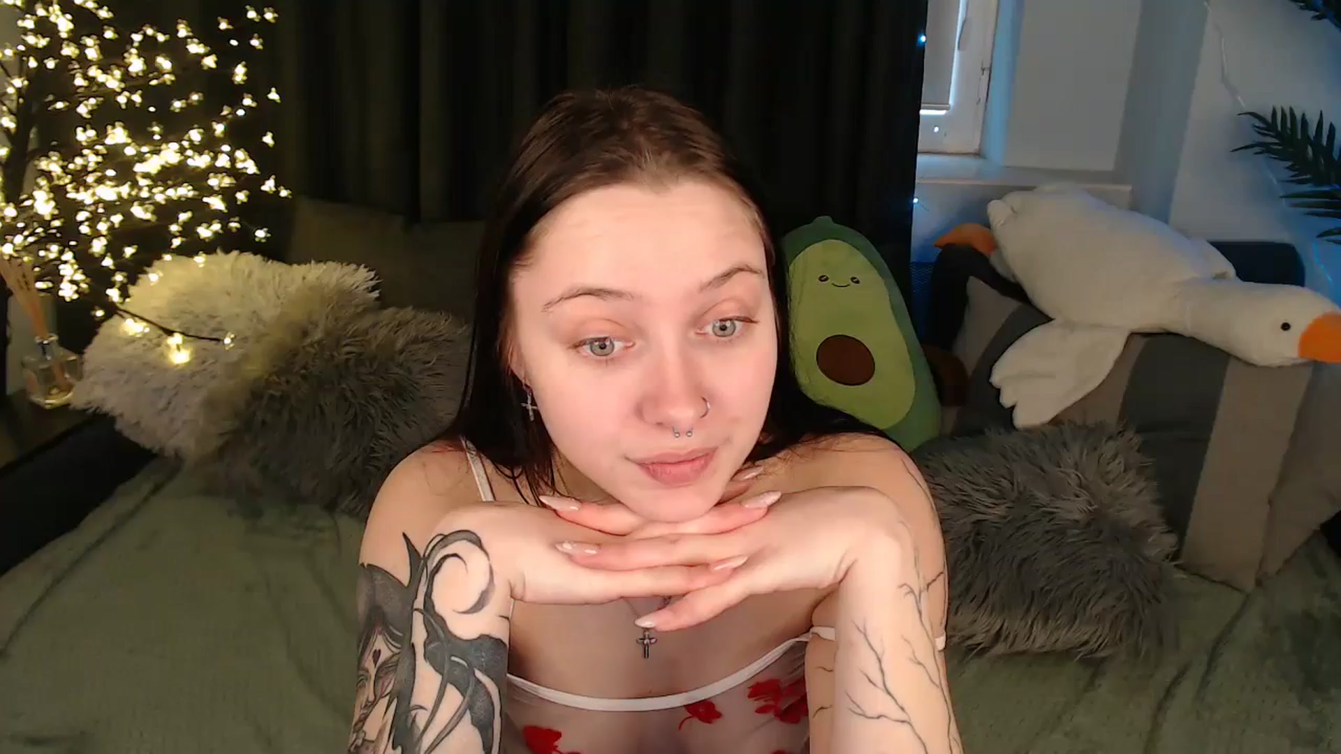Gallery image thumbnail from AmyWard's myfreecams stream on, 02/04/2026, 13:54 image 11 of 20