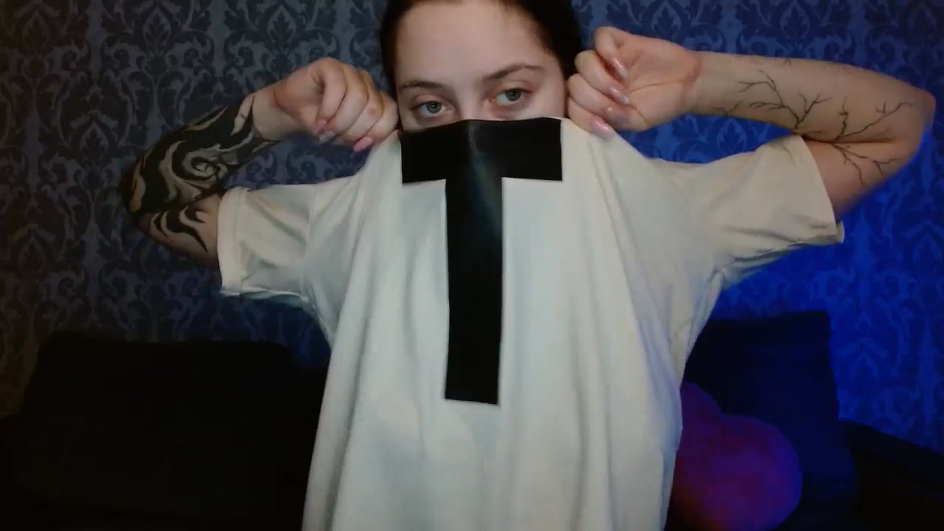 Gallery image thumbnail from AmyWard's myfreecams stream on, 02/10/2026, 11:24 image 16 of 20