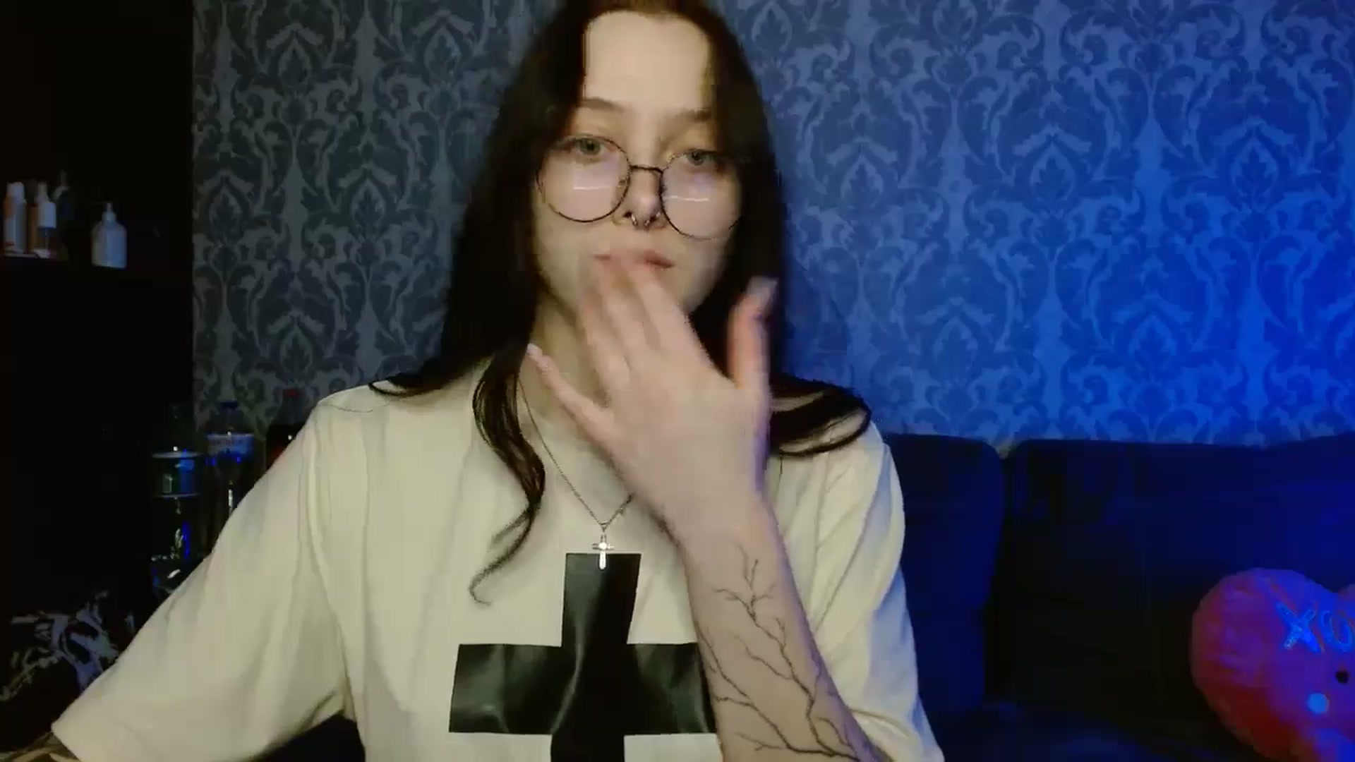 Gallery image thumbnail from AmyWard's myfreecams stream on, 02/13/2026, 15:45 image 5 of 20