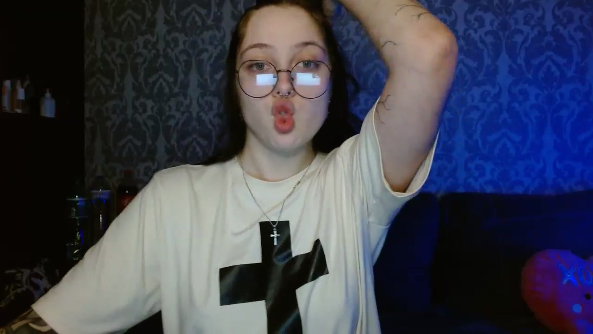 Gallery image thumbnail from AmyWard's myfreecams stream on, 02/13/2026, 15:45 image 6 of 20