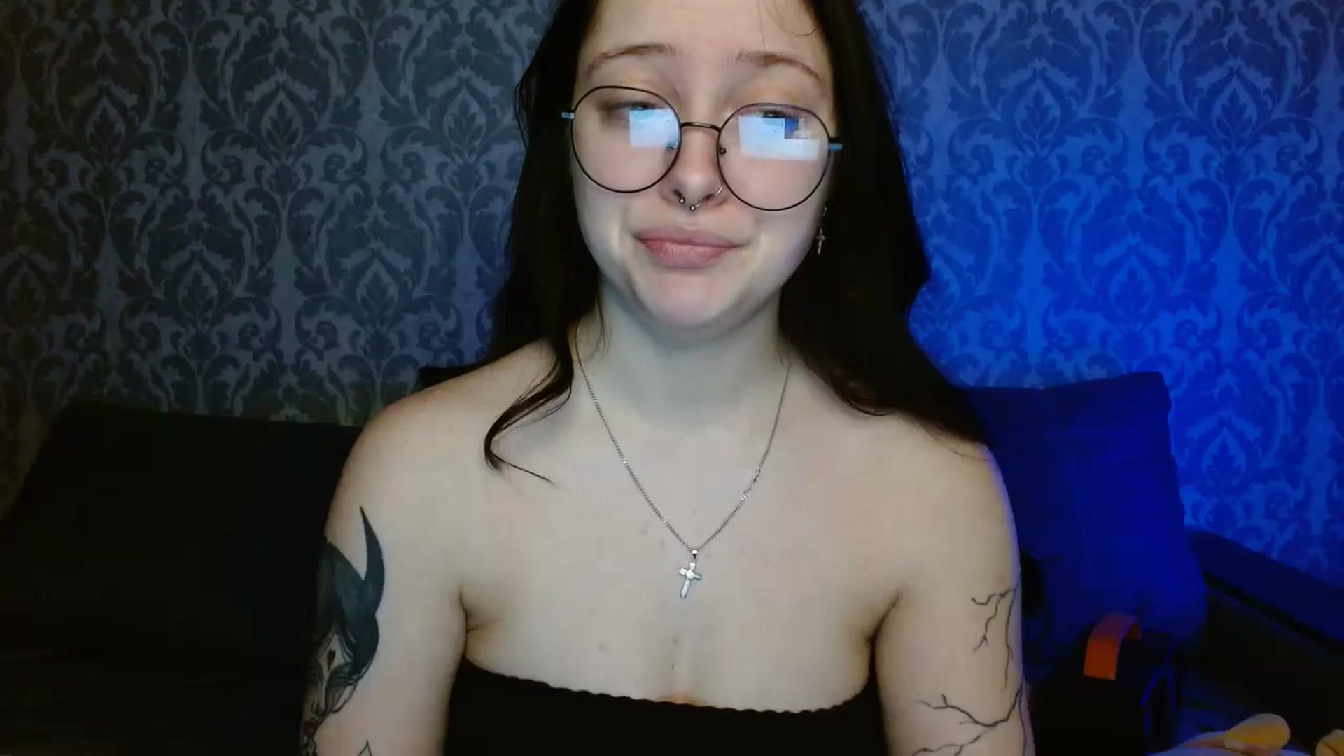 Gallery image thumbnail from AmyWard's myfreecams stream on, 02/14/2026, 12:25 image 17 of 20