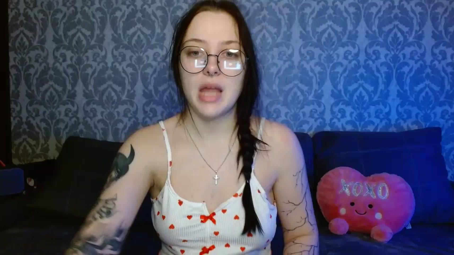 Gallery image thumbnail from AmyWard's myfreecams stream on, 02/15/2026, 10:03 image 3 of 20