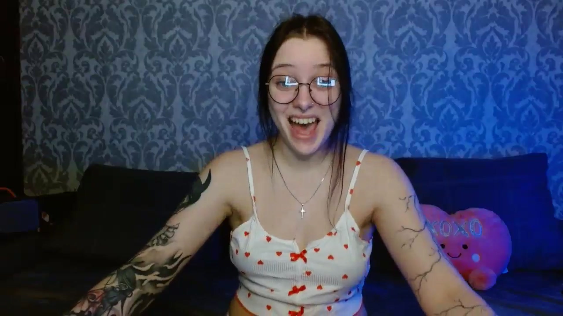 Gallery image thumbnail from AmyWard's myfreecams stream on, 02/15/2026, 11:11 image 3 of 20