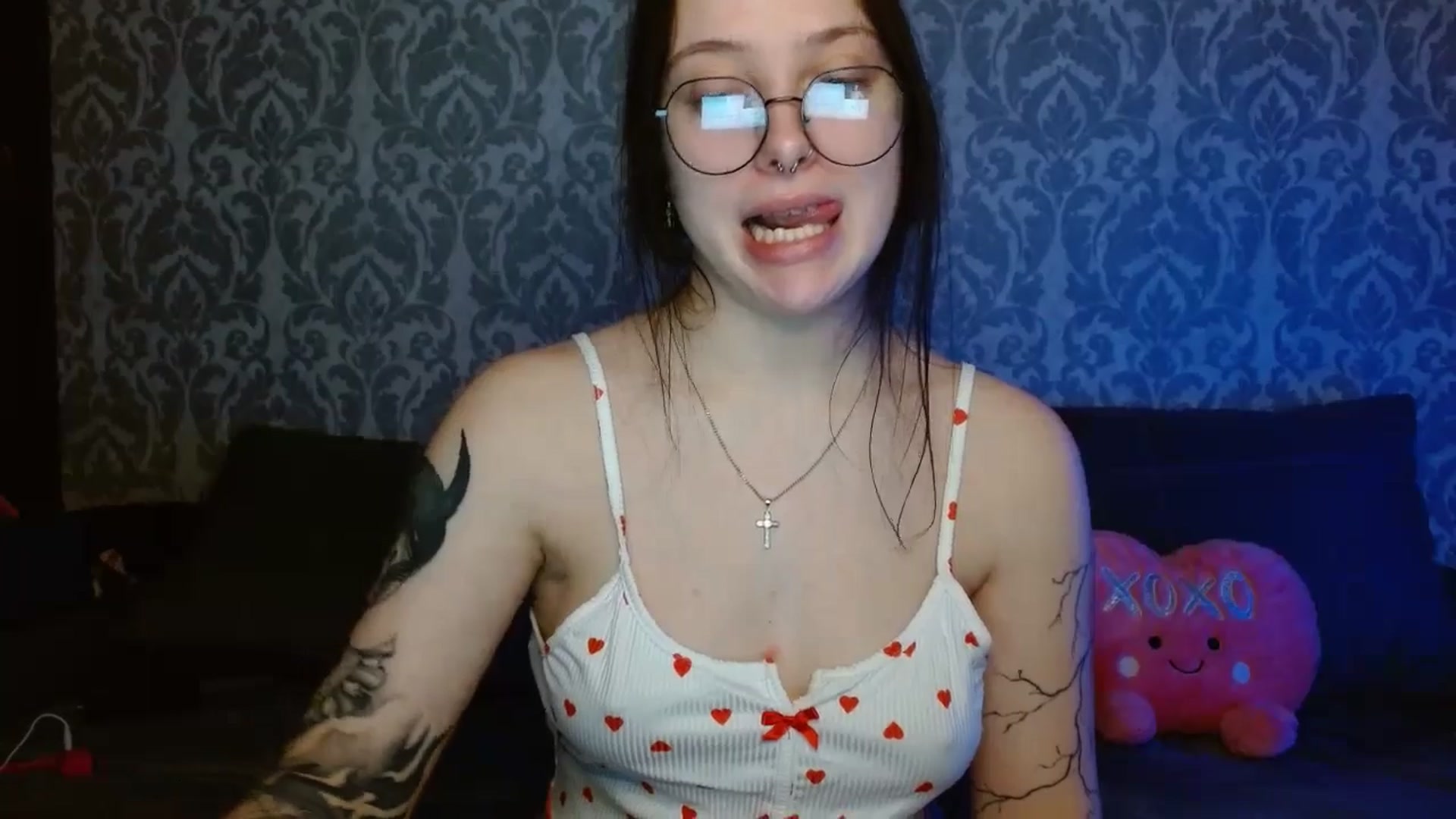 Gallery image thumbnail from AmyWard's myfreecams stream on, 02/15/2026, 11:56 image 7 of 20