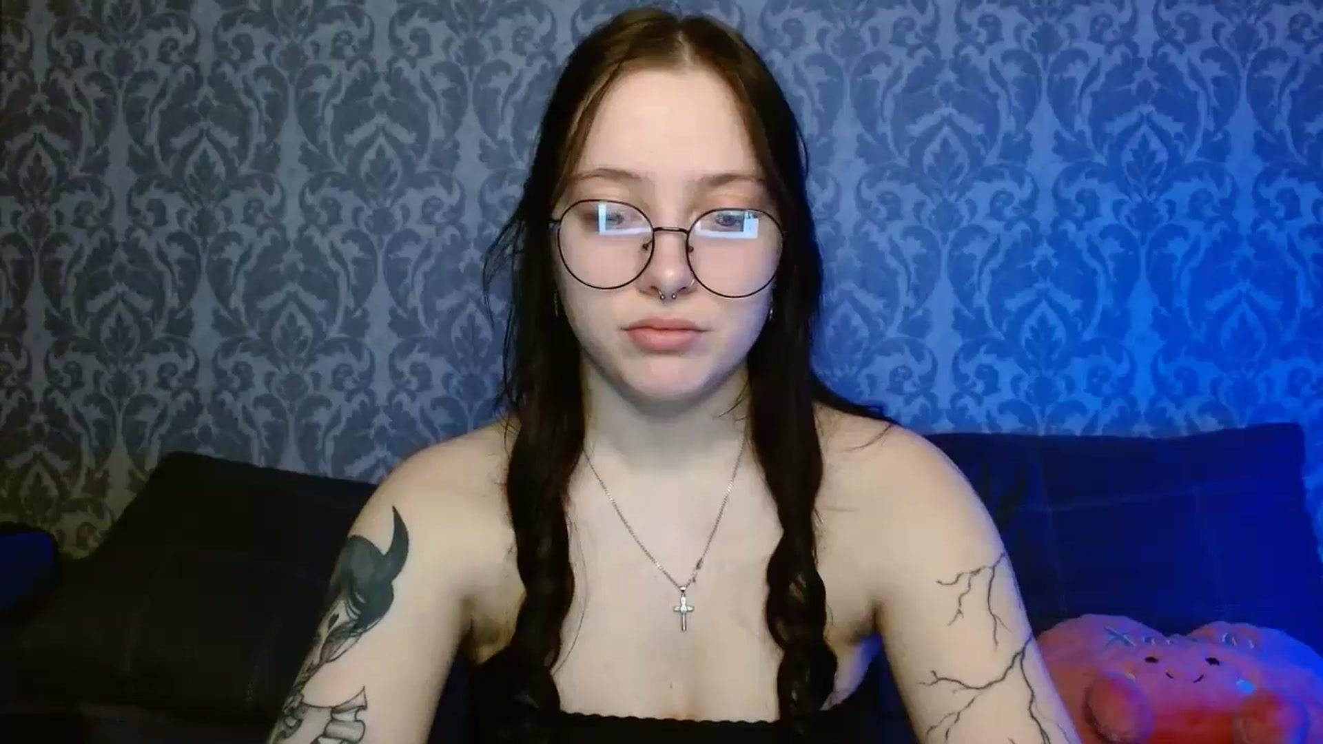 Gallery image thumbnail from AmyWard's myfreecams stream on, 02/16/2026, 10:10 image 13 of 20