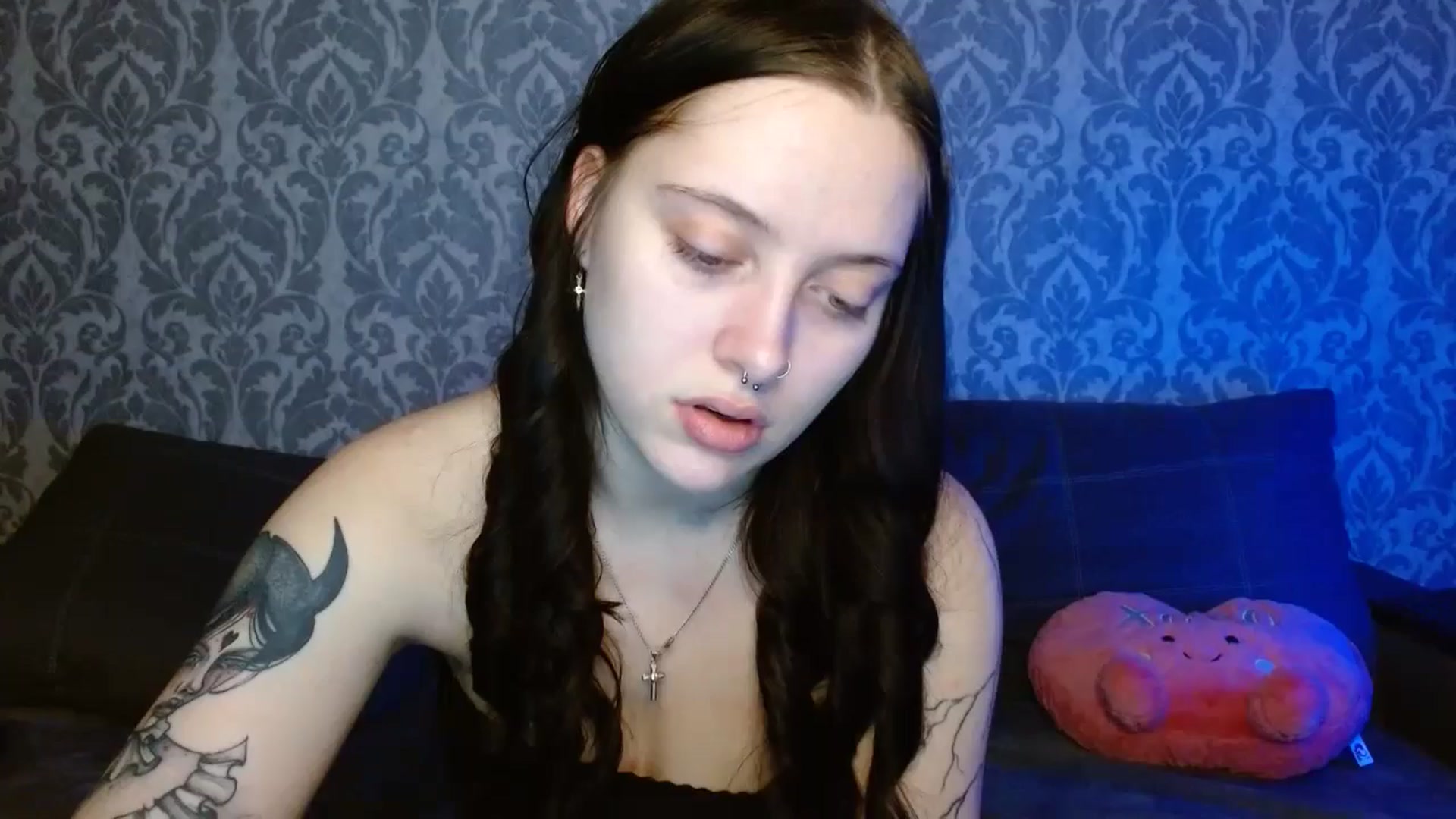 Gallery image thumbnail from AmyWard's myfreecams stream on, 02/16/2026, 10:10 image 2 of 20