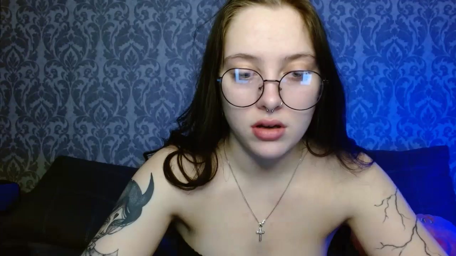 Gallery image thumbnail from AmyWard's myfreecams stream on, 02/16/2026, 10:10 image 6 of 20