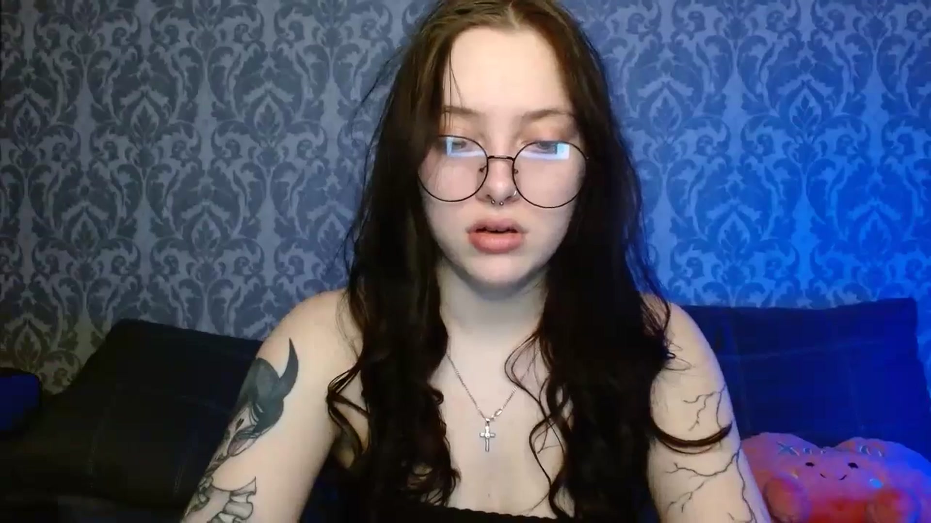 Gallery image thumbnail from AmyWard's myfreecams stream on, 02/16/2026, 10:10 image 7 of 20