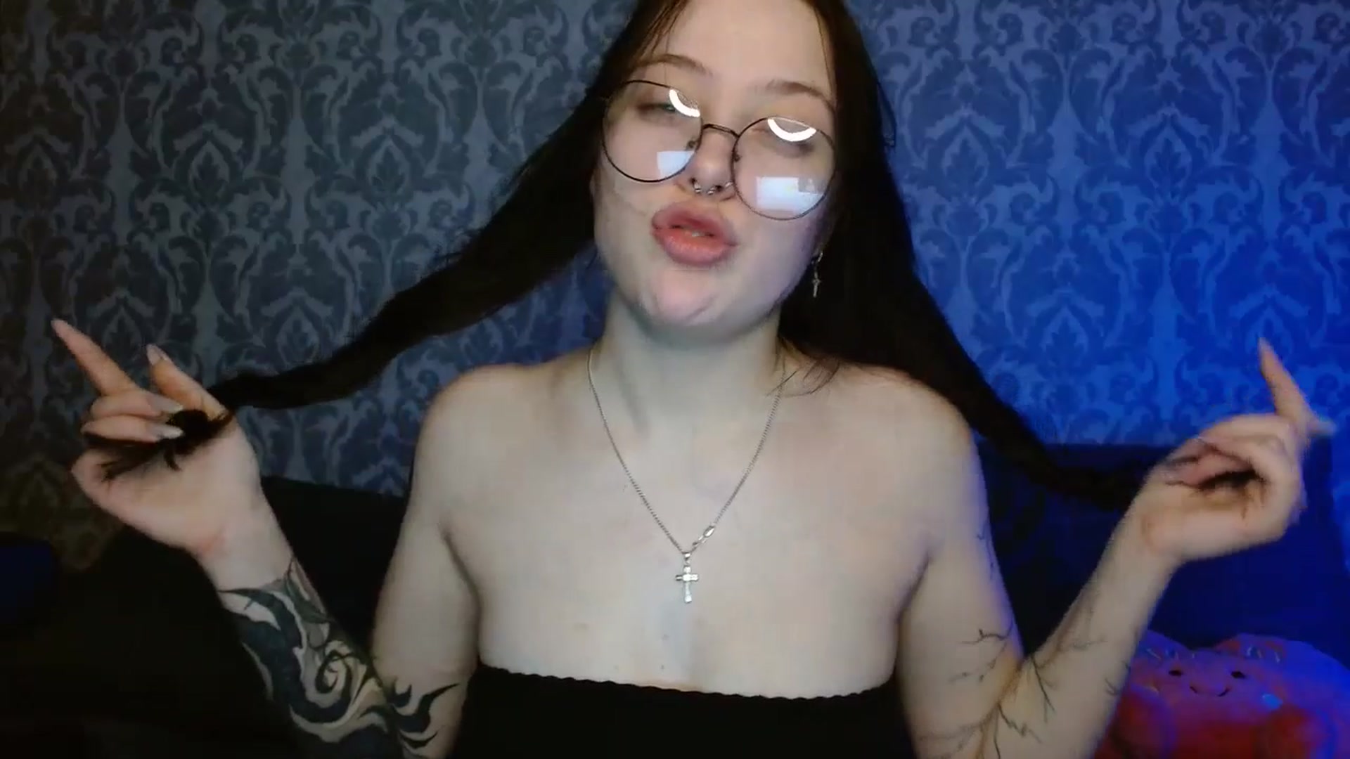 Gallery image thumbnail from AmyWard's myfreecams stream on, 02/16/2026, 10:10 image 11 of 20