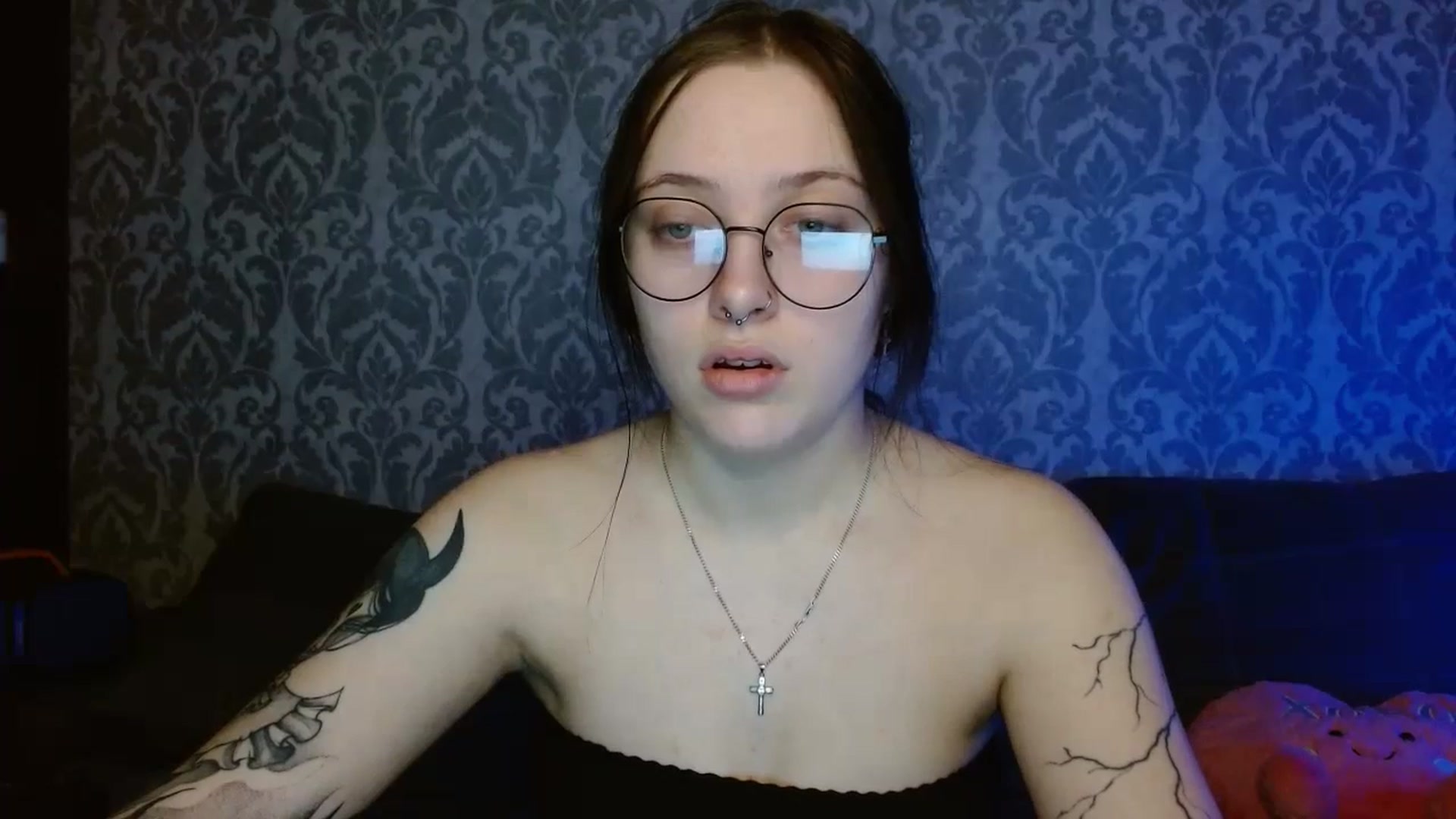 Gallery image thumbnail from AmyWard's myfreecams stream on, 02/16/2026, 11:00 image 6 of 20