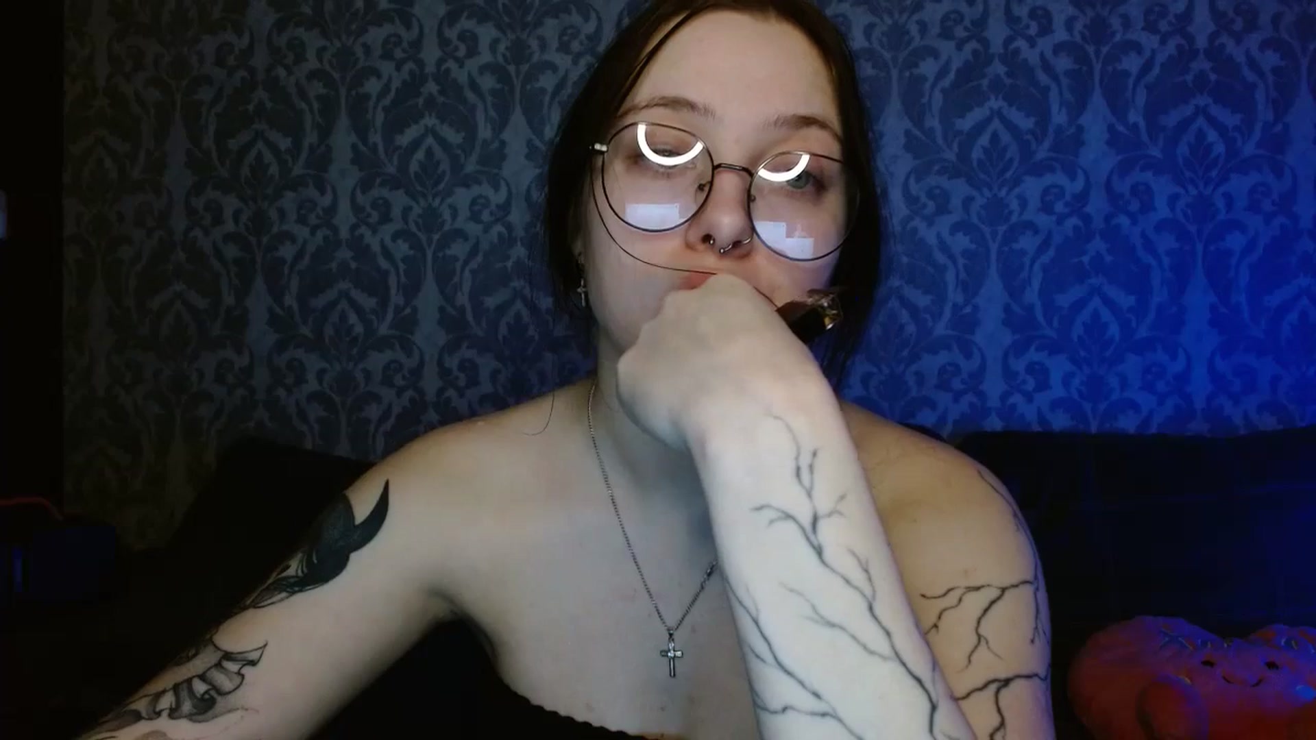 Gallery image thumbnail from AmyWard's myfreecams stream on, 02/16/2026, 11:00 image 8 of 20