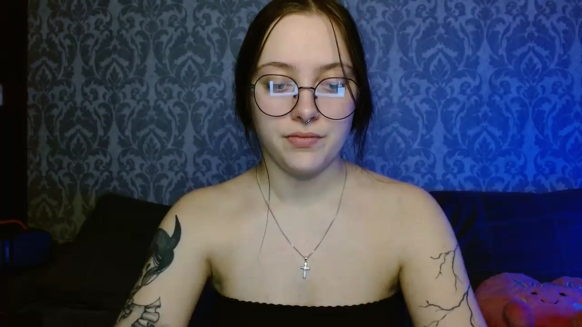 Gallery image thumbnail from AmyWard's myfreecams stream on, 02/16/2026, 11:00 image 19 of 20