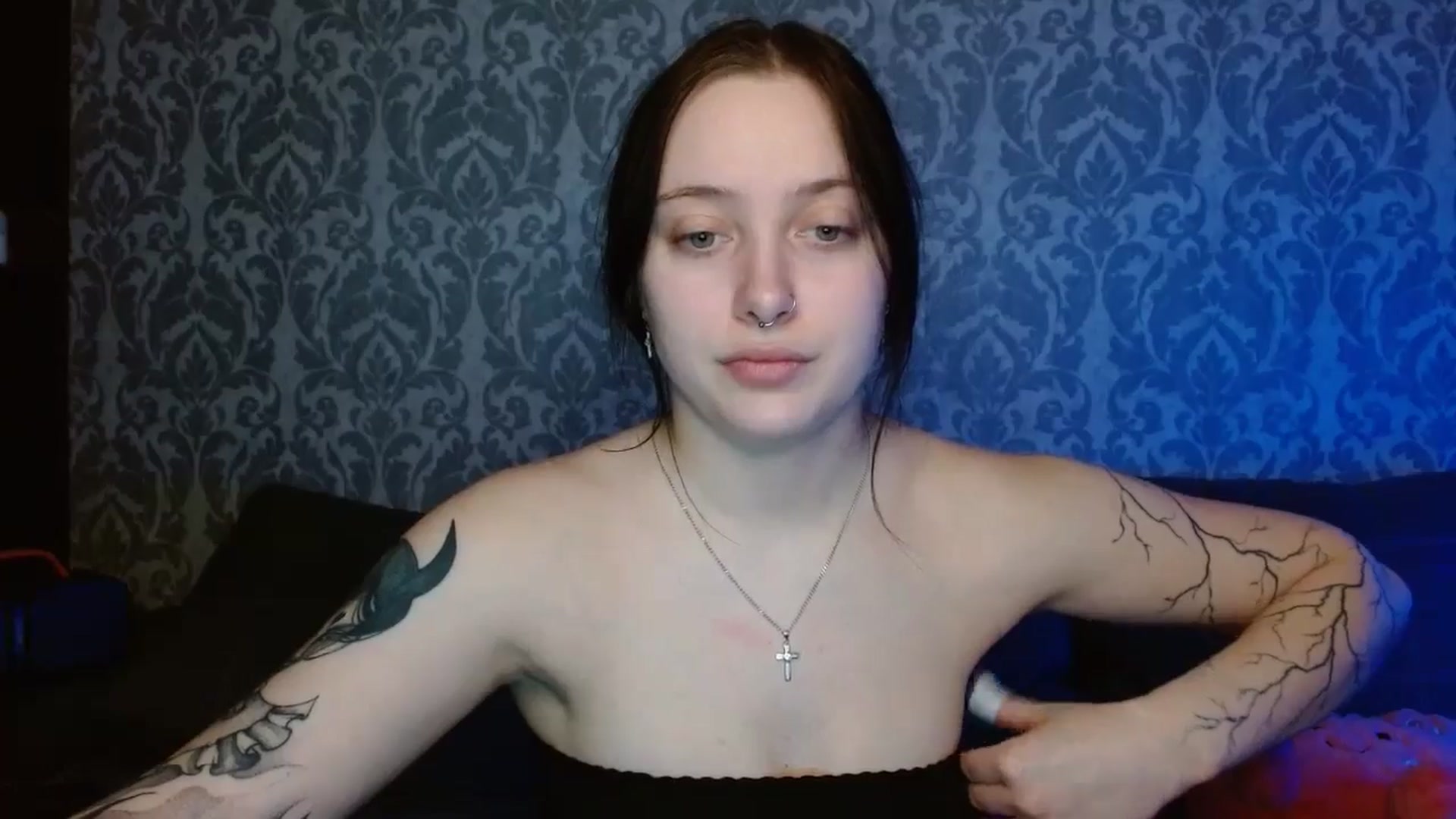 Gallery image thumbnail from AmyWard's myfreecams stream on, 02/16/2026, 12:01 image 10 of 20