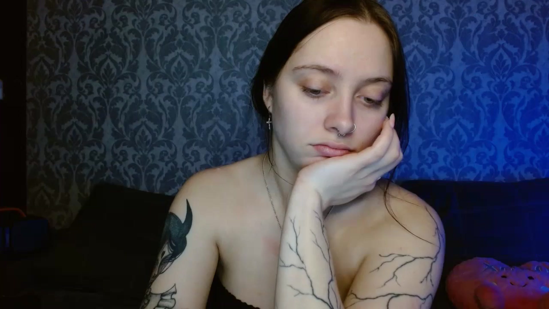 Gallery image thumbnail from AmyWard's myfreecams stream on, 02/16/2026, 12:01 image 8 of 20