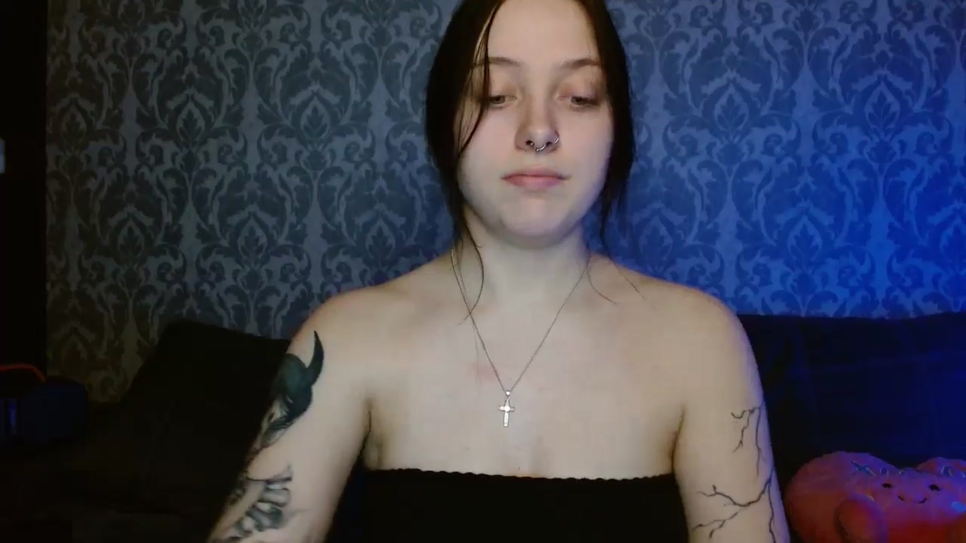 Gallery image thumbnail from AmyWard's myfreecams stream on, 02/16/2026, 12:01 image 6 of 20