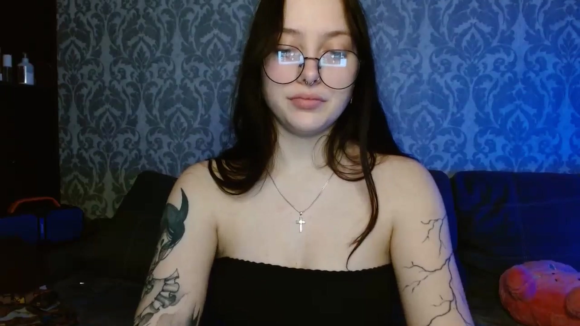 Gallery image thumbnail from AmyWard's myfreecams stream on, 02/16/2026, 13:33 image 18 of 20