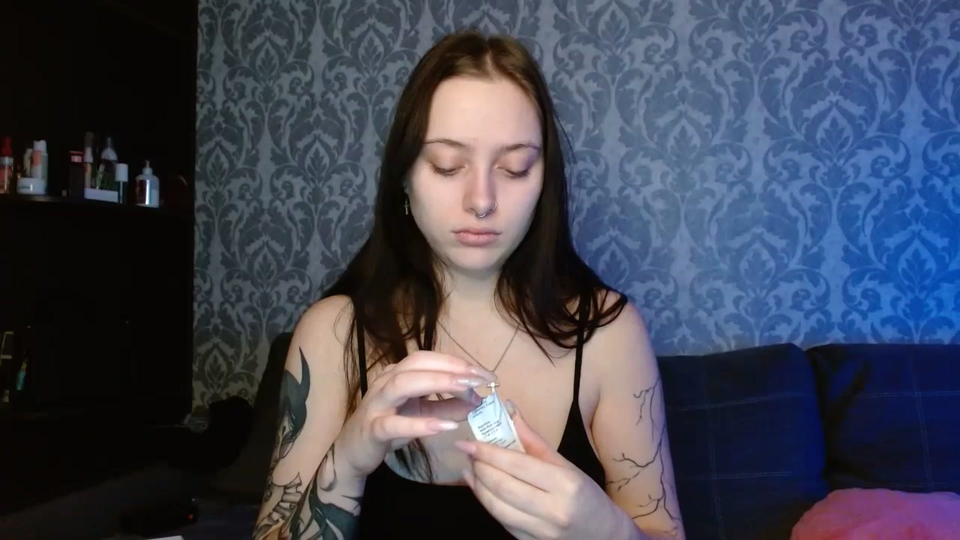 Gallery image thumbnail from AmyWard's myfreecams stream on, 02/17/2026, 12:17 image 14 of 20