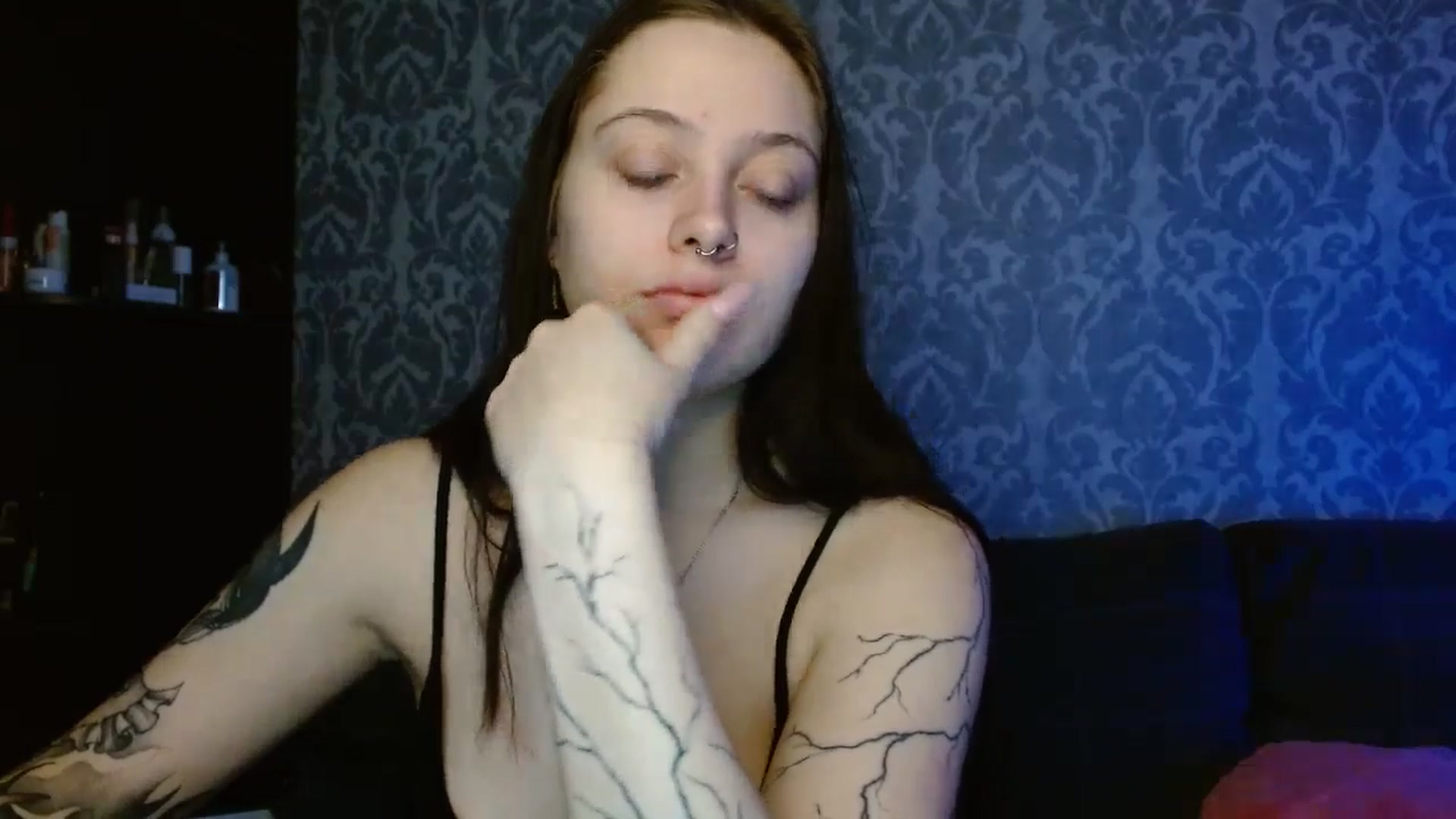Gallery image thumbnail from AmyWard's myfreecams stream on, 02/17/2026, 12:17 image 13 of 20
