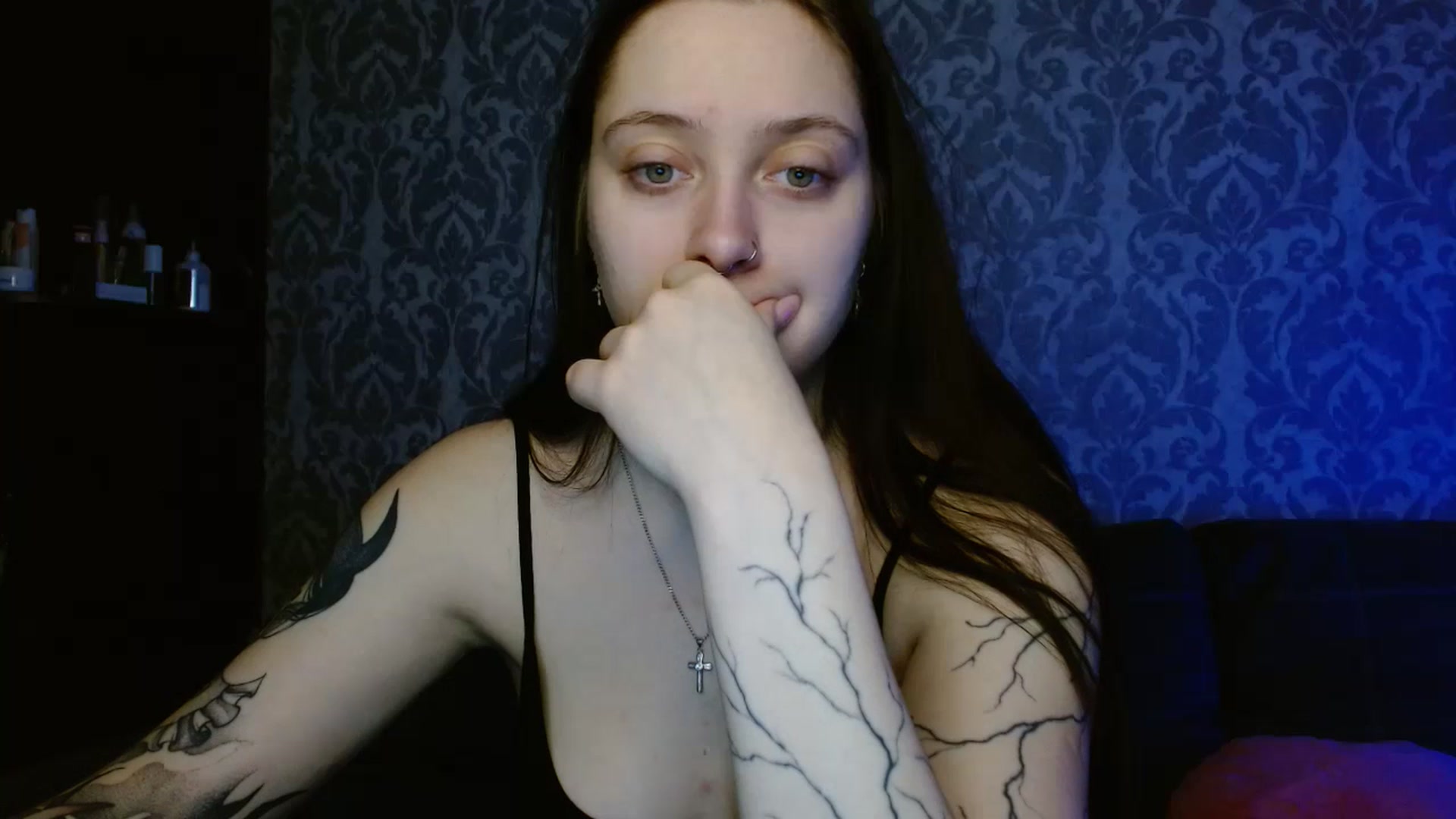 Gallery image thumbnail from AmyWard's myfreecams stream on, 02/17/2026, 12:17 image 4 of 20