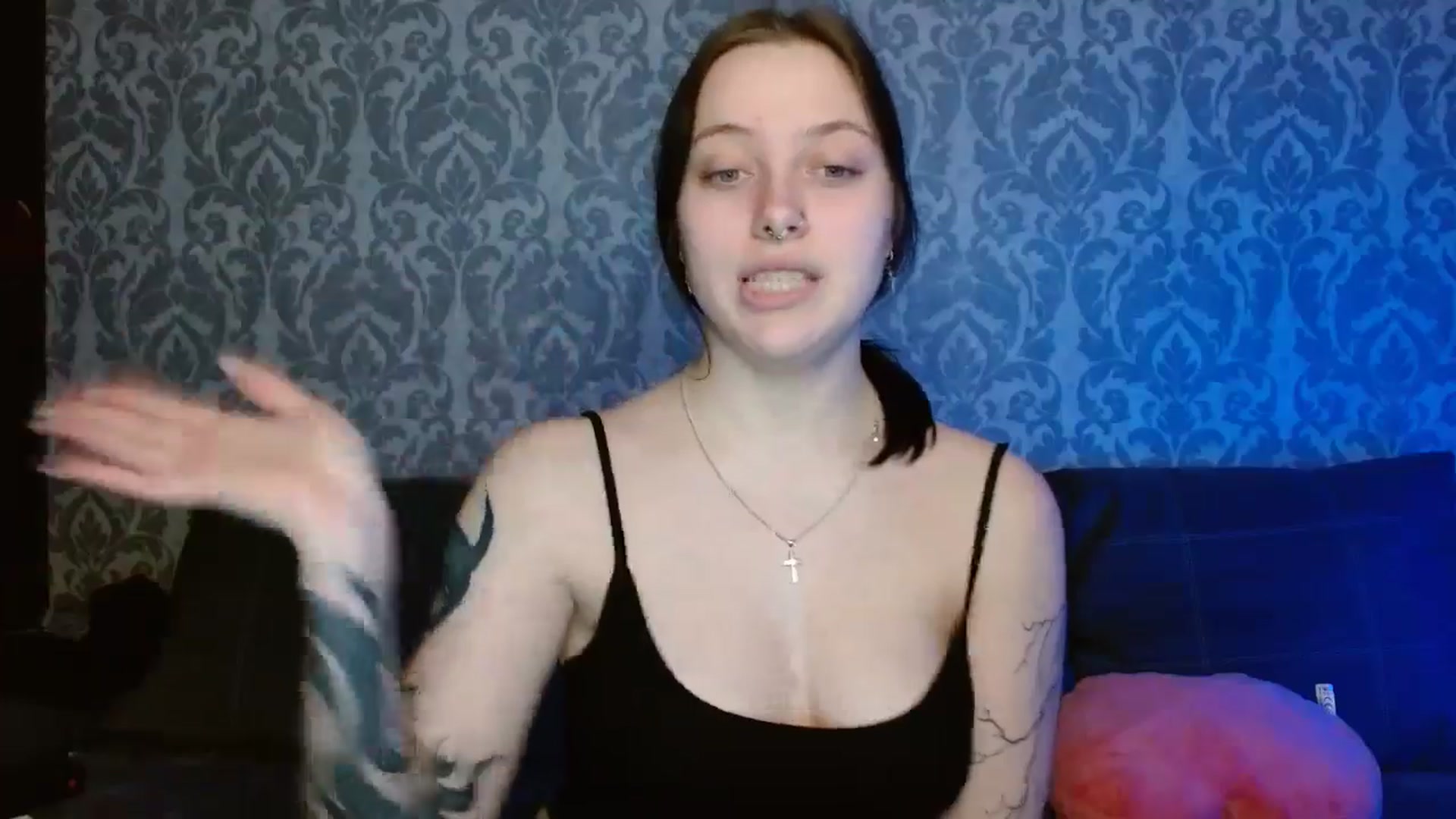 Gallery image thumbnail from AmyWard's myfreecams stream on, 02/17/2026, 13:08 image 11 of 20