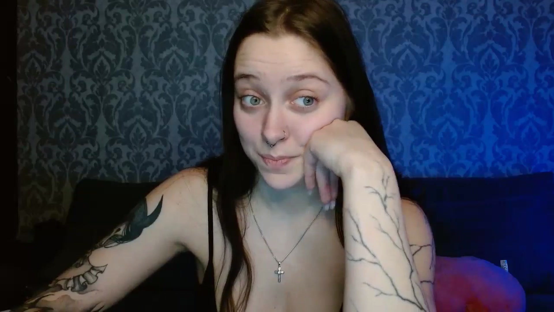 Gallery image thumbnail from AmyWard's myfreecams stream on, 02/17/2026, 13:08 image 6 of 20