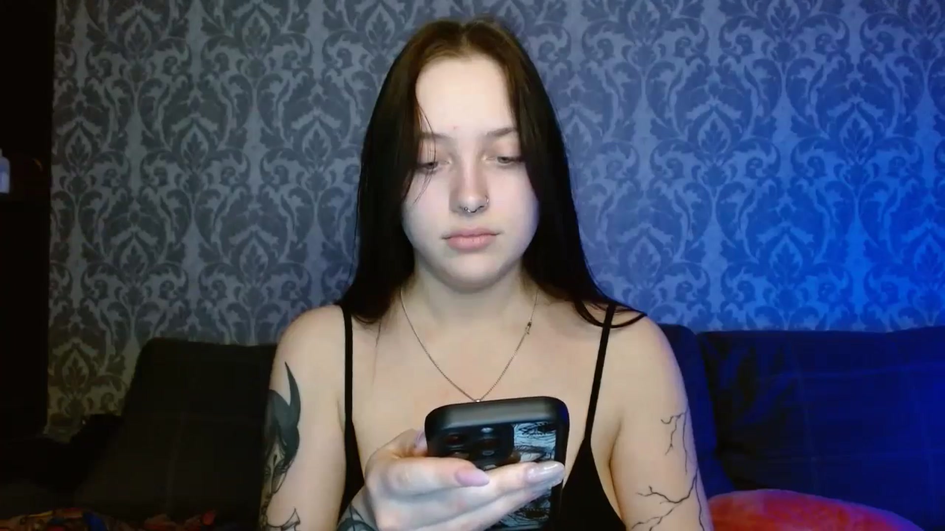 Gallery image thumbnail from AmyWard's myfreecams stream on, 02/17/2026, 15:12 image 18 of 20