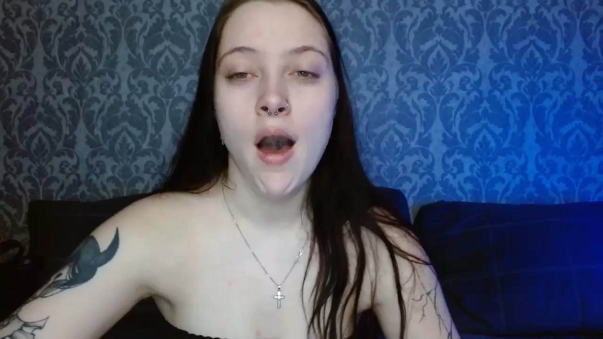 Gallery image thumbnail from AmyWard's myfreecams stream on, 03/01/2026, 12:03 image 3 of 20