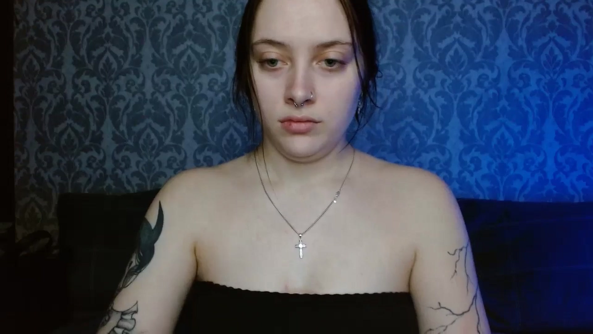 Gallery image thumbnail from AmyWard's myfreecams stream on, 03/01/2026, 12:03 image 19 of 20